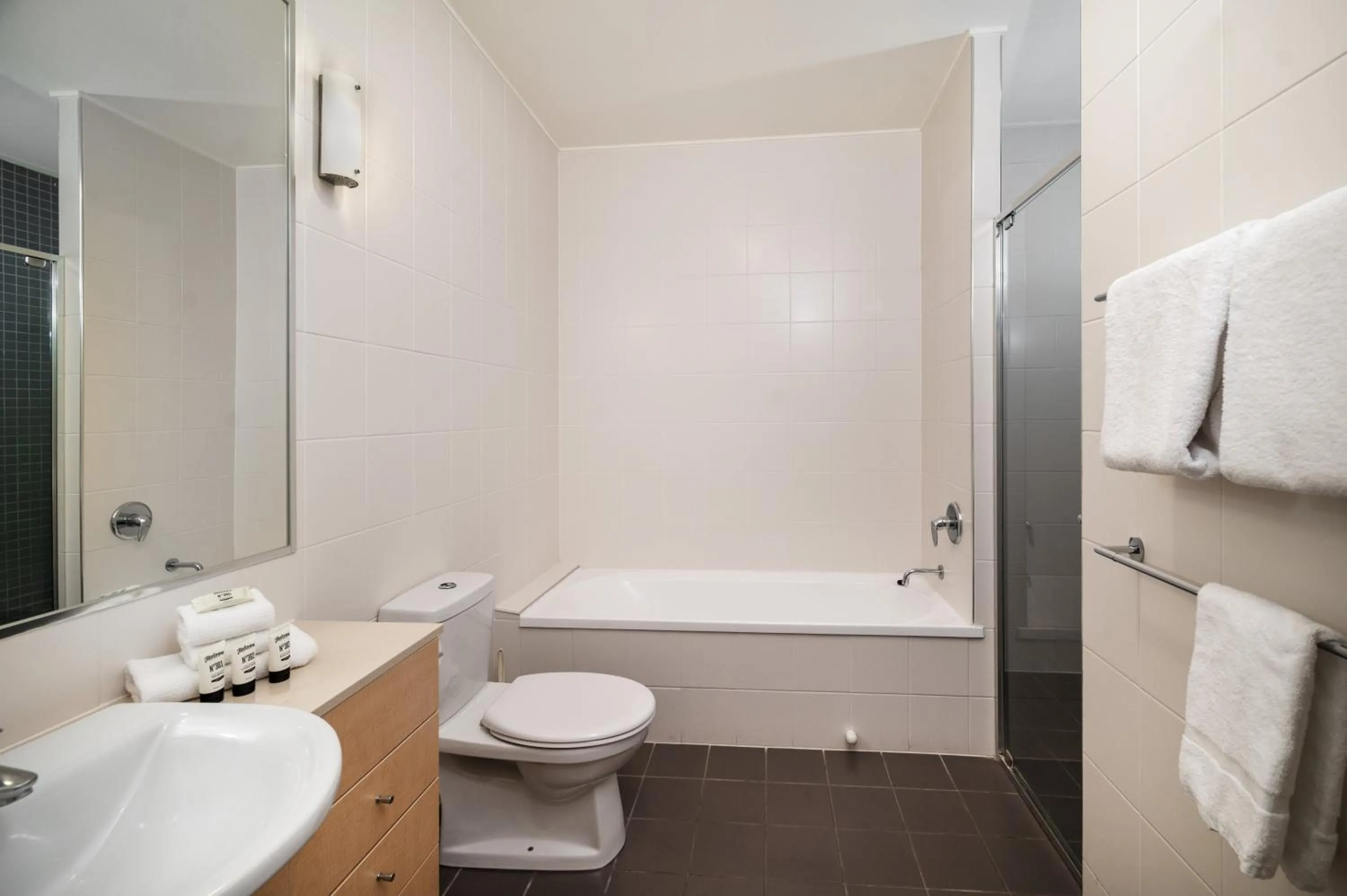 Shower in The Sebel Twin Waters