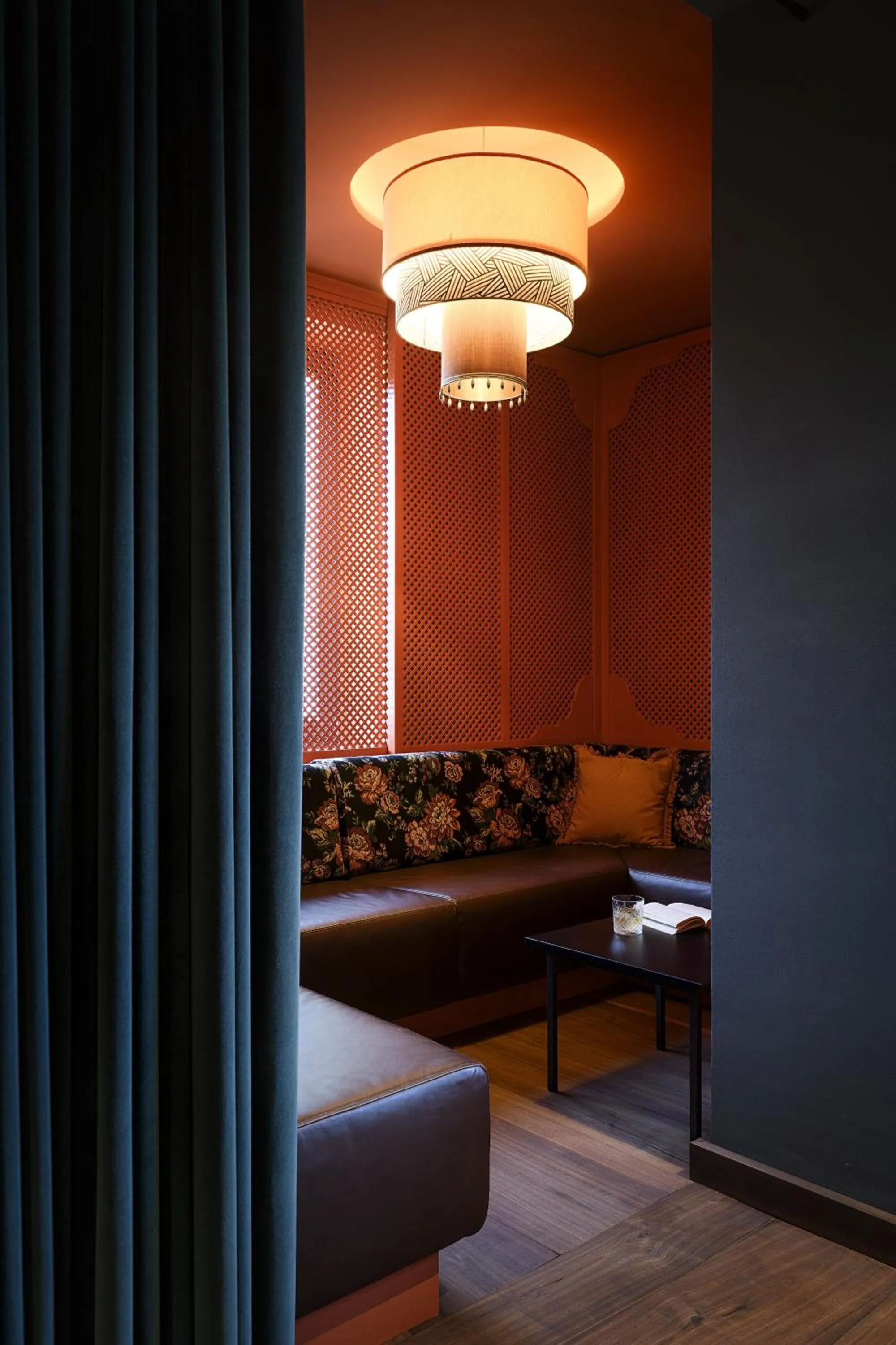 Lounge or bar, Bed in Hotel Bussi Baby