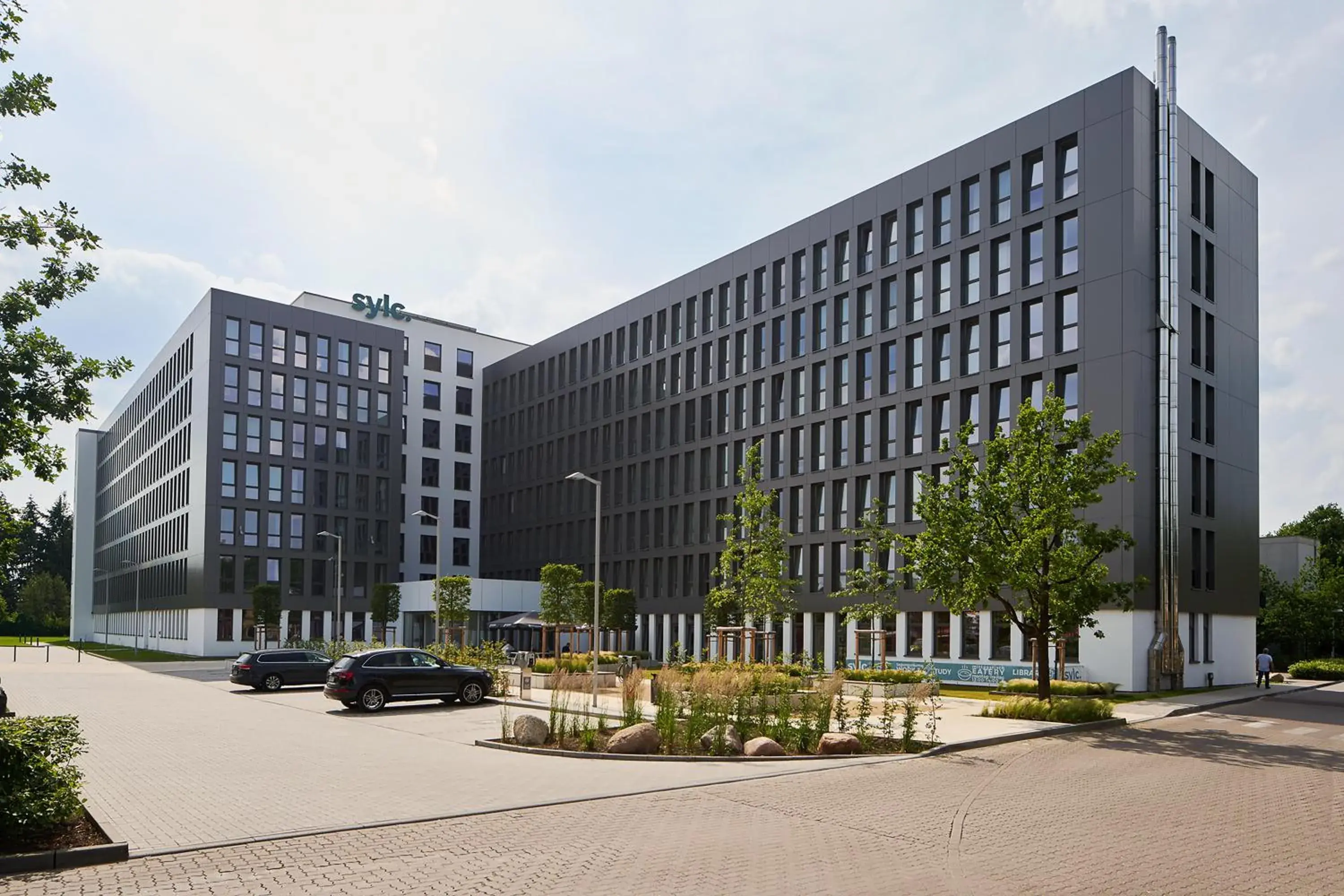 Property building in sylc. Apartmenthotel – Serviced Apartments Property building in sylc. Apartmenthotel – Serviced Apartments