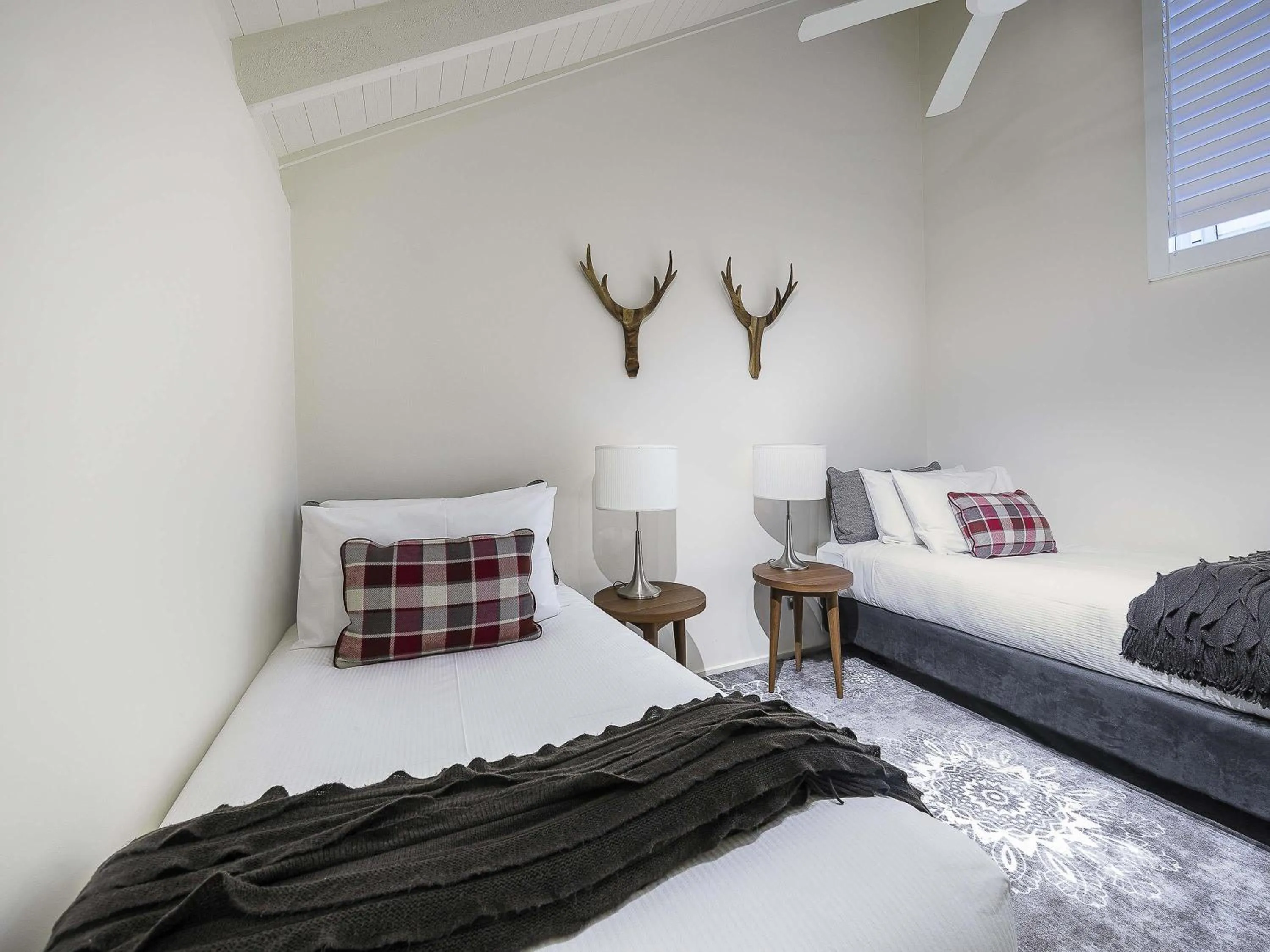 Bedroom, Bed in The Sebel Pinnacle Valley