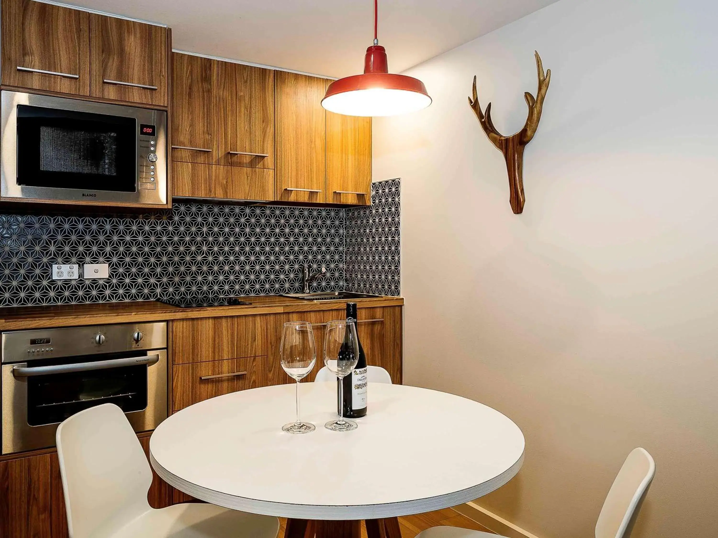 Photo of the whole room in The Sebel Pinnacle Valley Photo of the whole room in The Sebel Pinnacle Valley