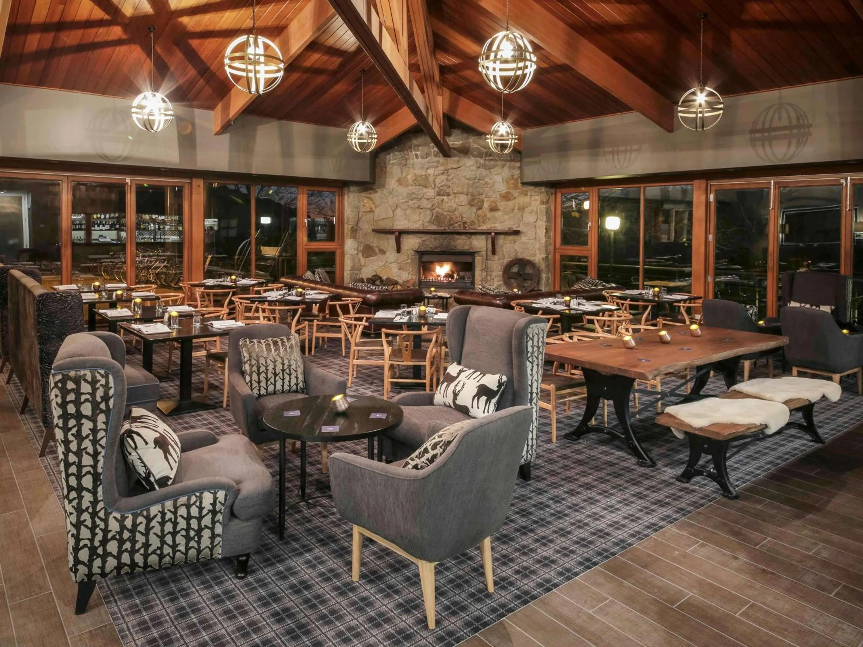 Restaurant/places to eat in The Sebel Pinnacle Valley