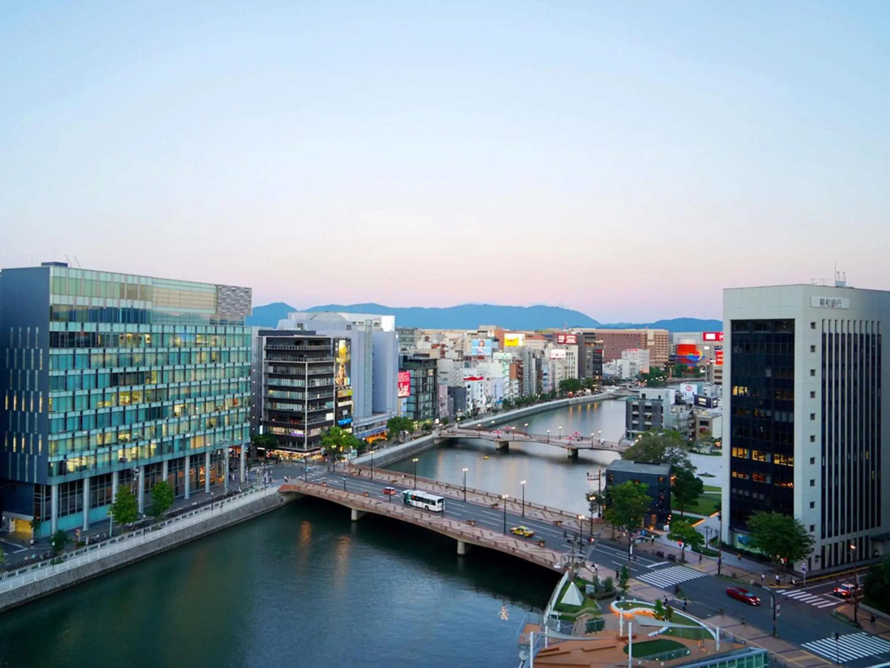 Photo of the whole room in Nishitetsu Inn Fukuoka Photo of the whole room in Nishitetsu Inn Fukuoka