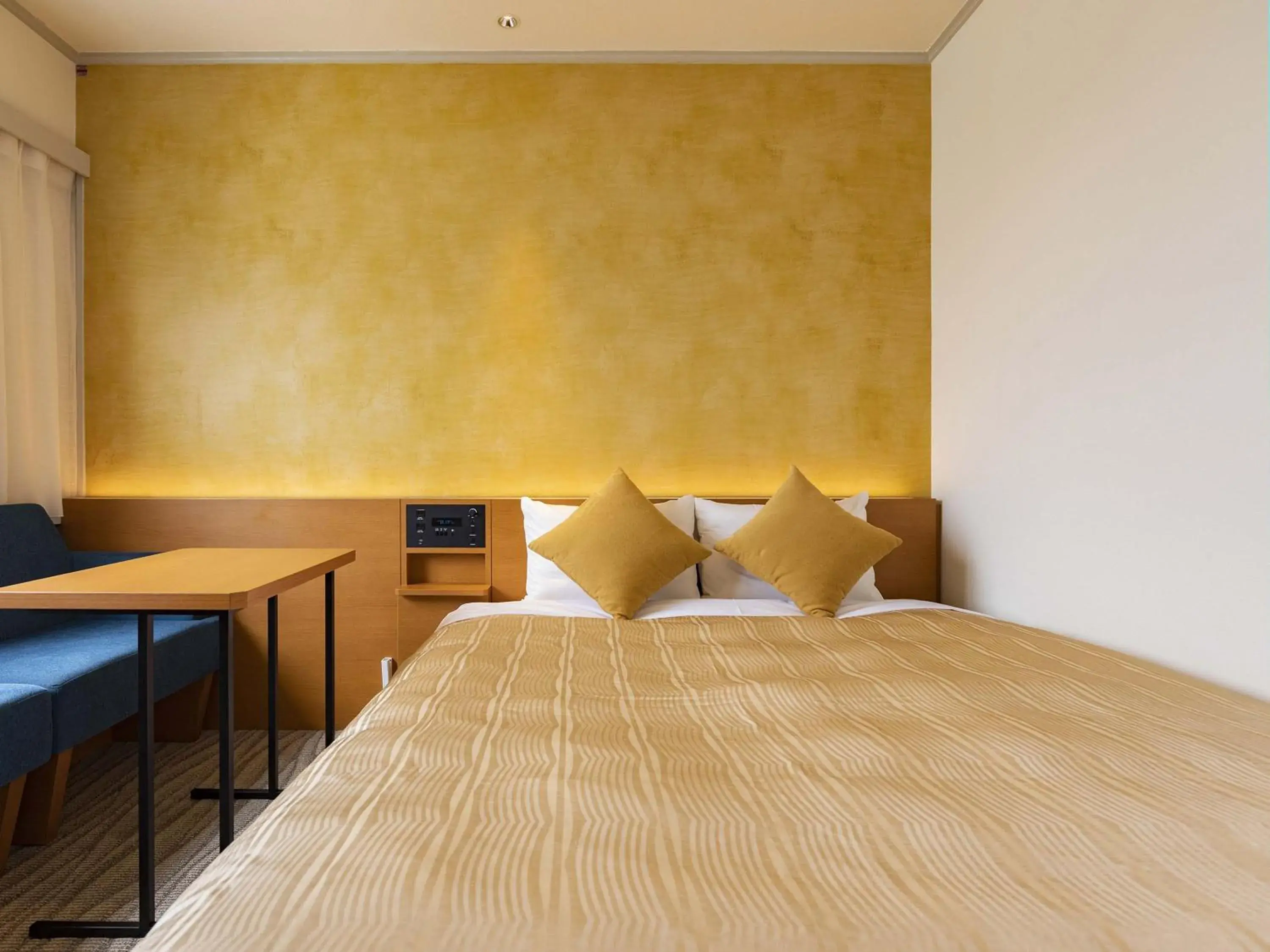 Photo of the whole room, Bed in Nishitetsu Inn Fukuoka Photo of the whole room, Bed in Nishitetsu Inn Fukuoka