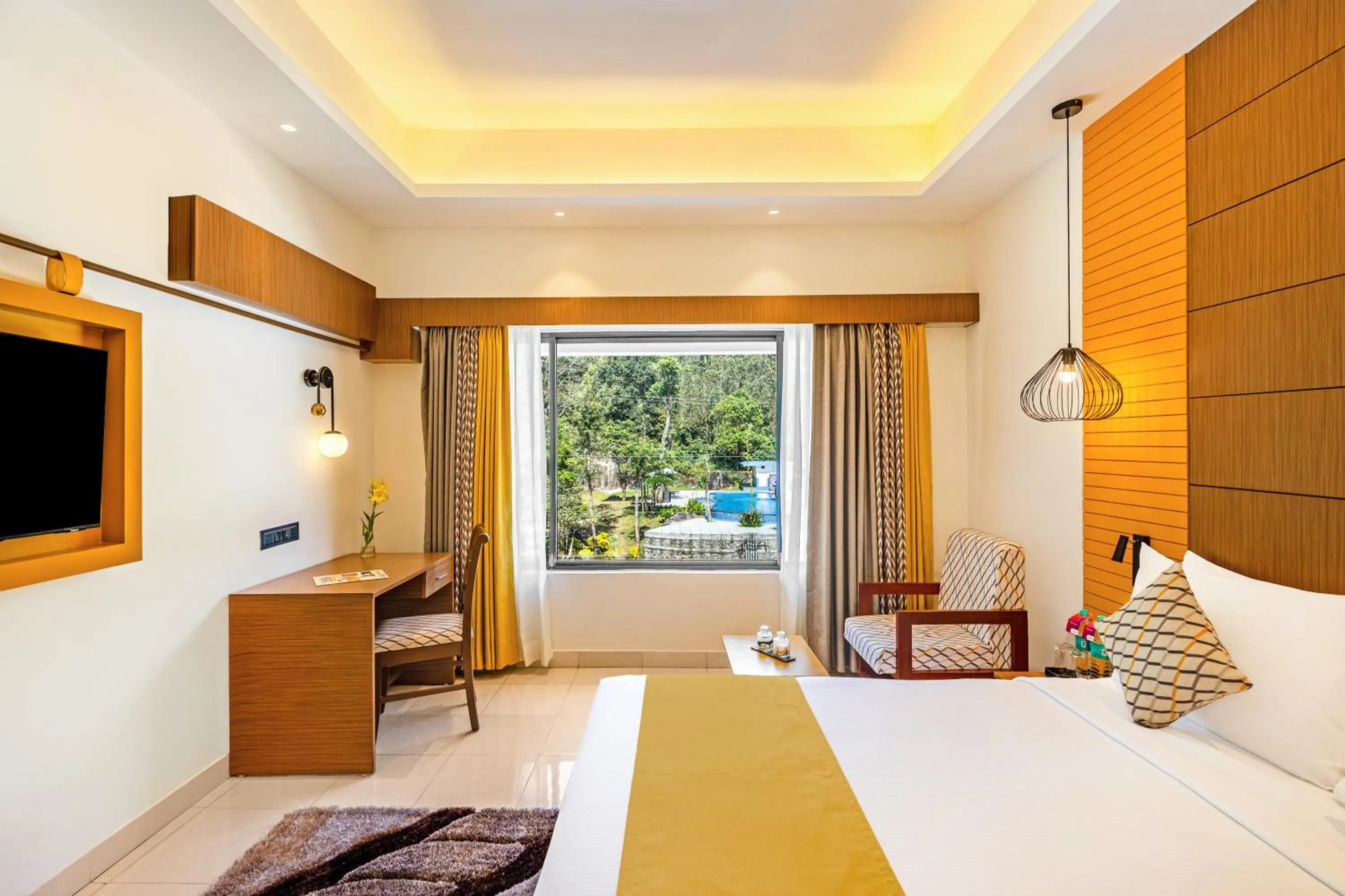 Photo of the whole room, Bed in Sterling Munnar