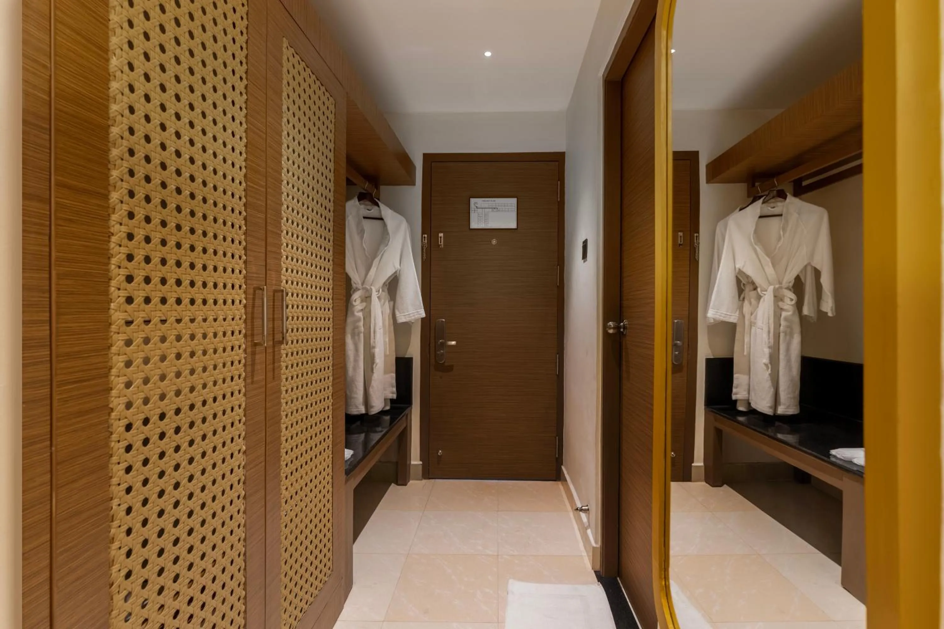 wardrobe in Sterling Munnar