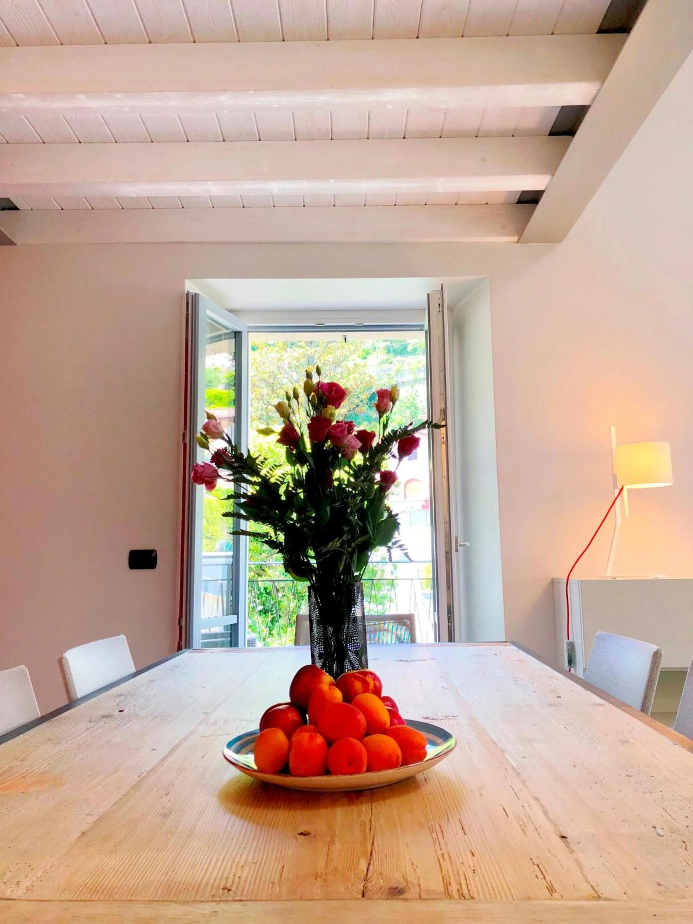 Dining area in Castelli Delux