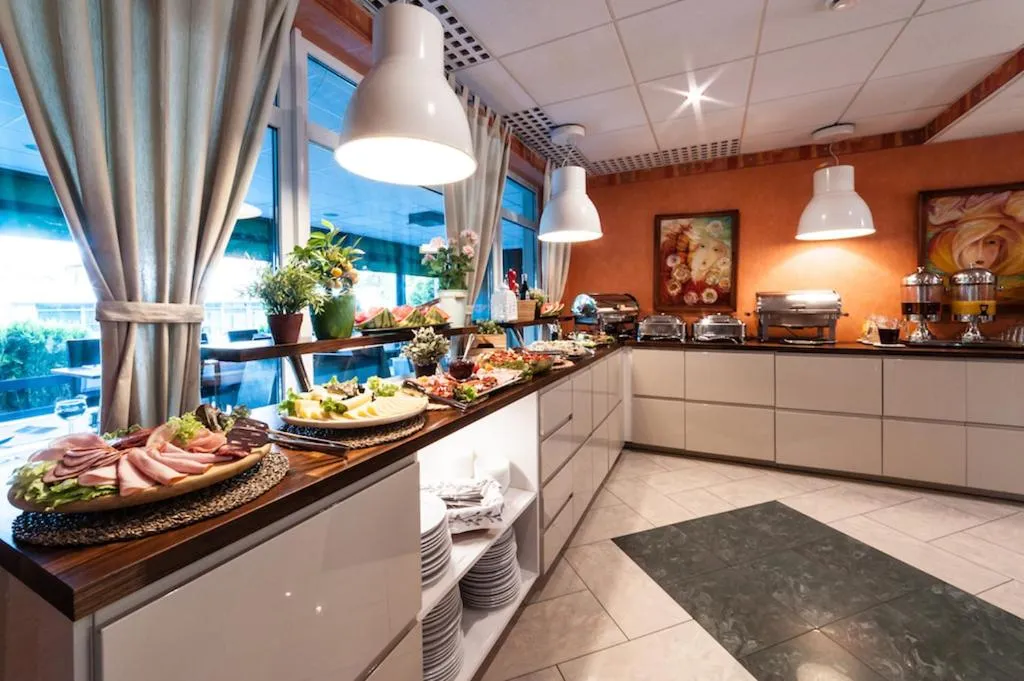 Food and drinks in SPA Barlinek, Hotel Alma & SPA - UWAGA - styczen do marzec 2026 basen nieczynny!