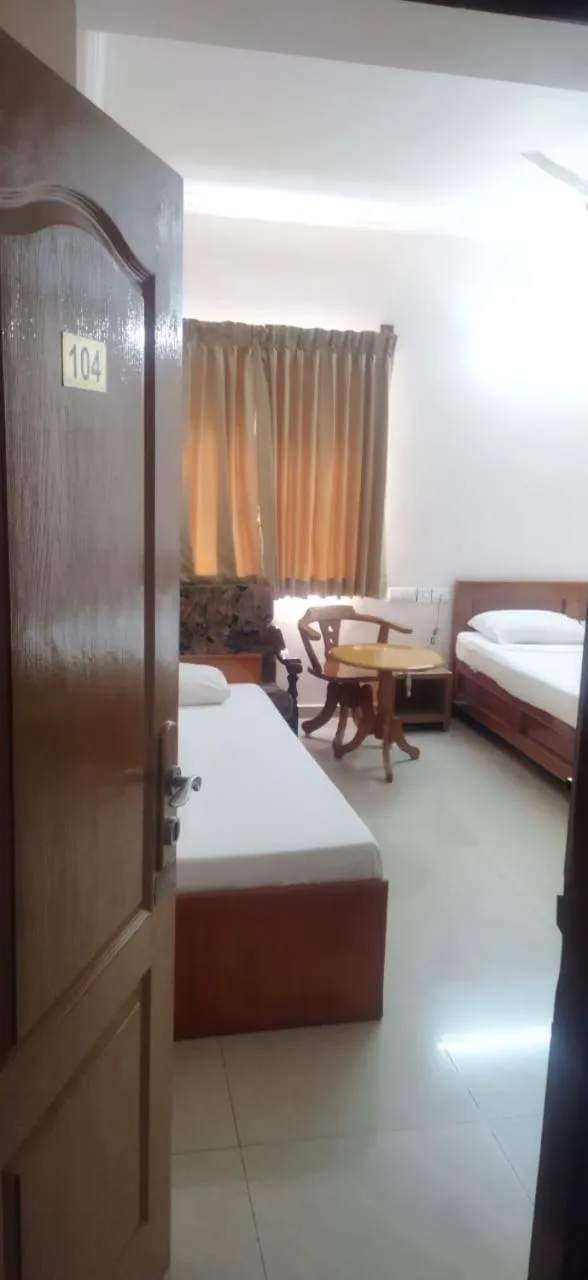 Bed in Hotel GARISHPARK