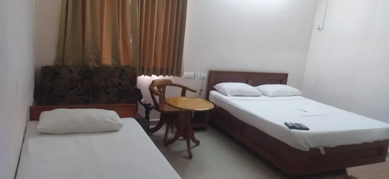 Bed in Hotel GARISHPARK