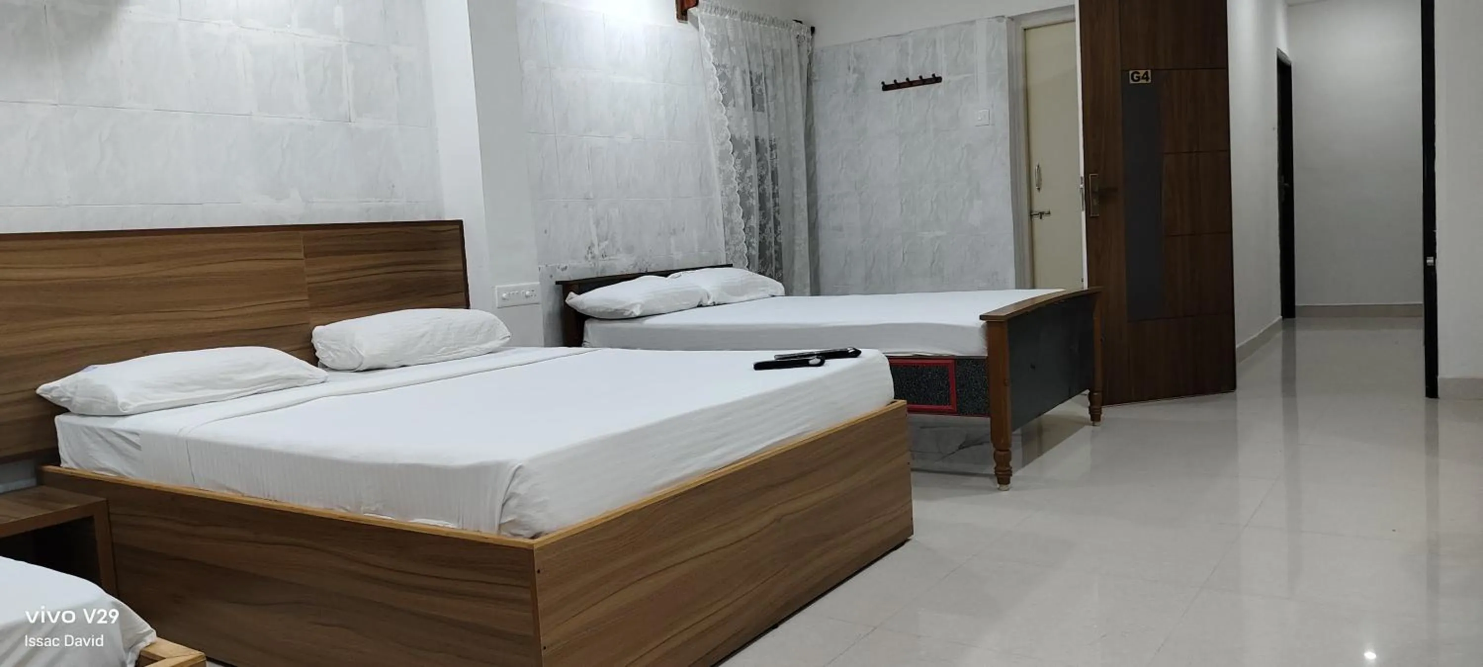 Bed in Hotel GARISHPARK