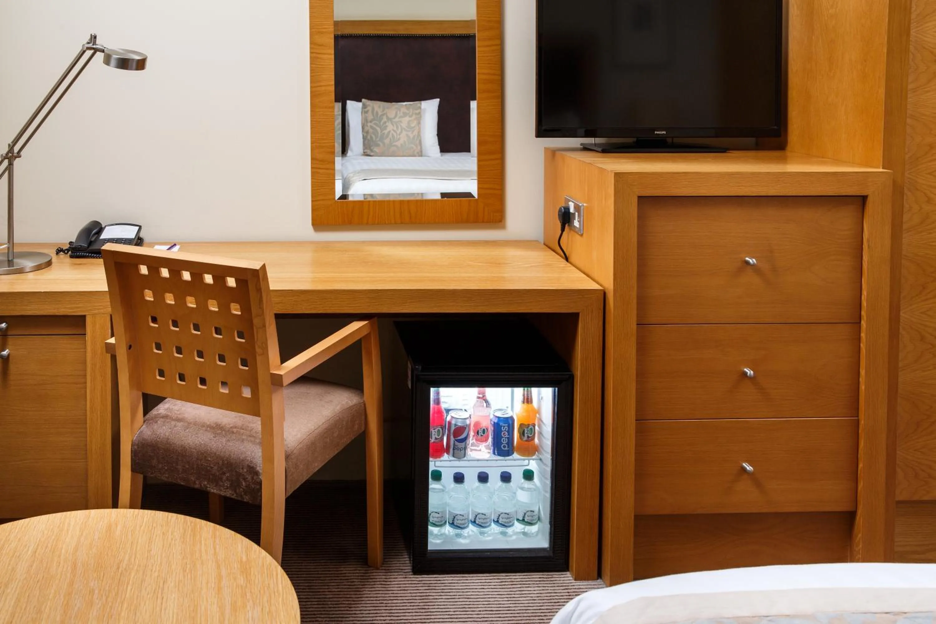 Seating area in Mercure Sheffield Parkway