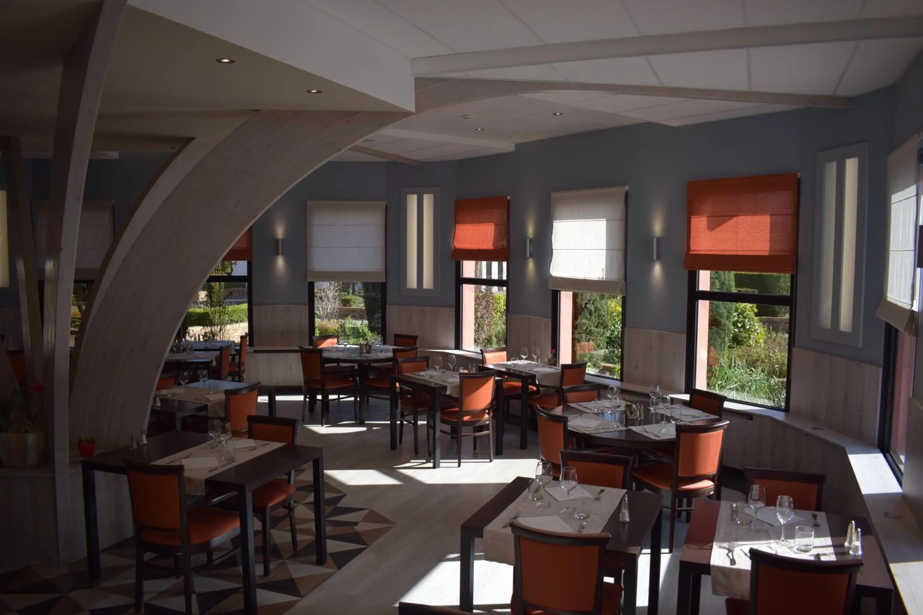 Restaurant/places to eat in Hotel Bollaert