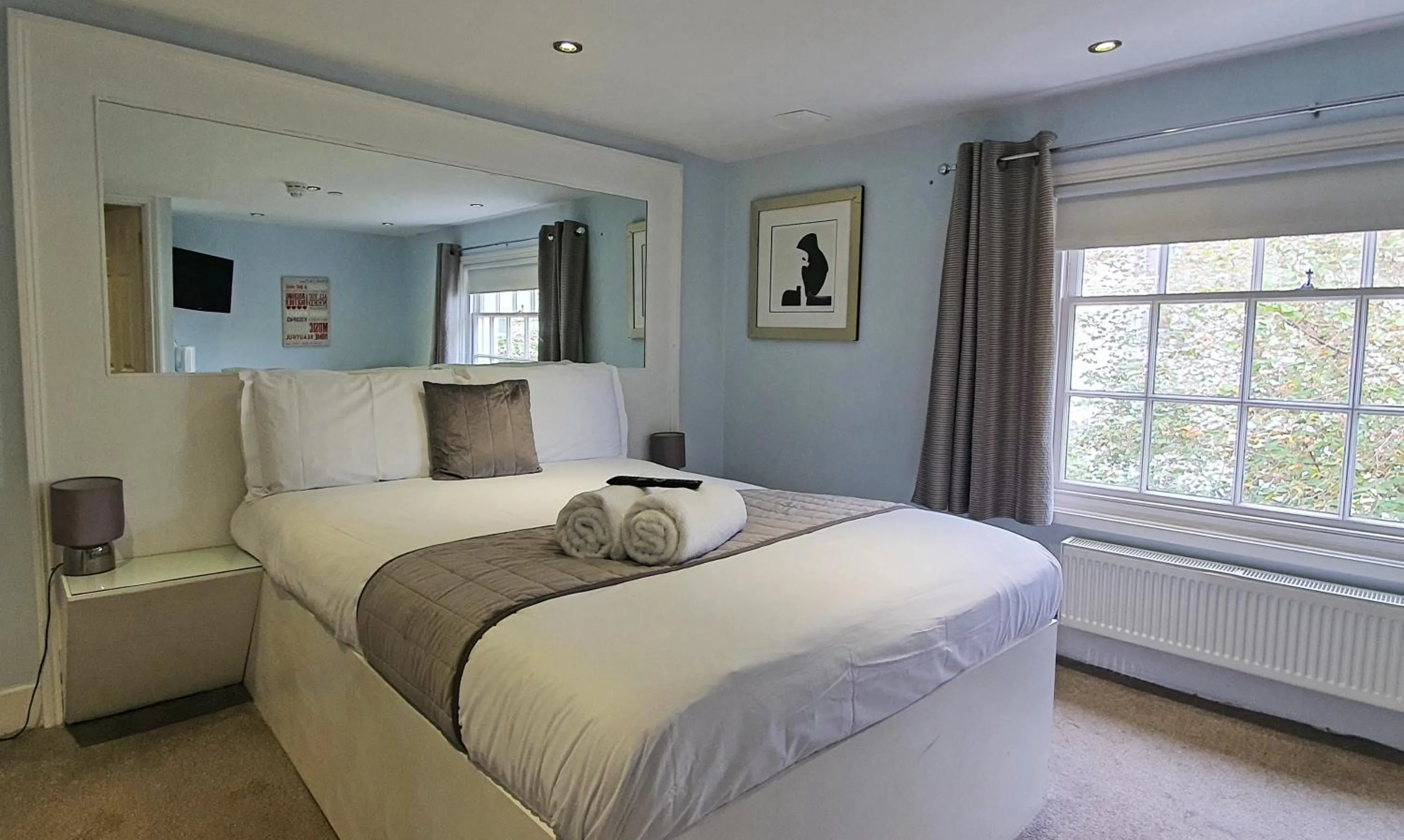 Property building, Bed in INNit Joy