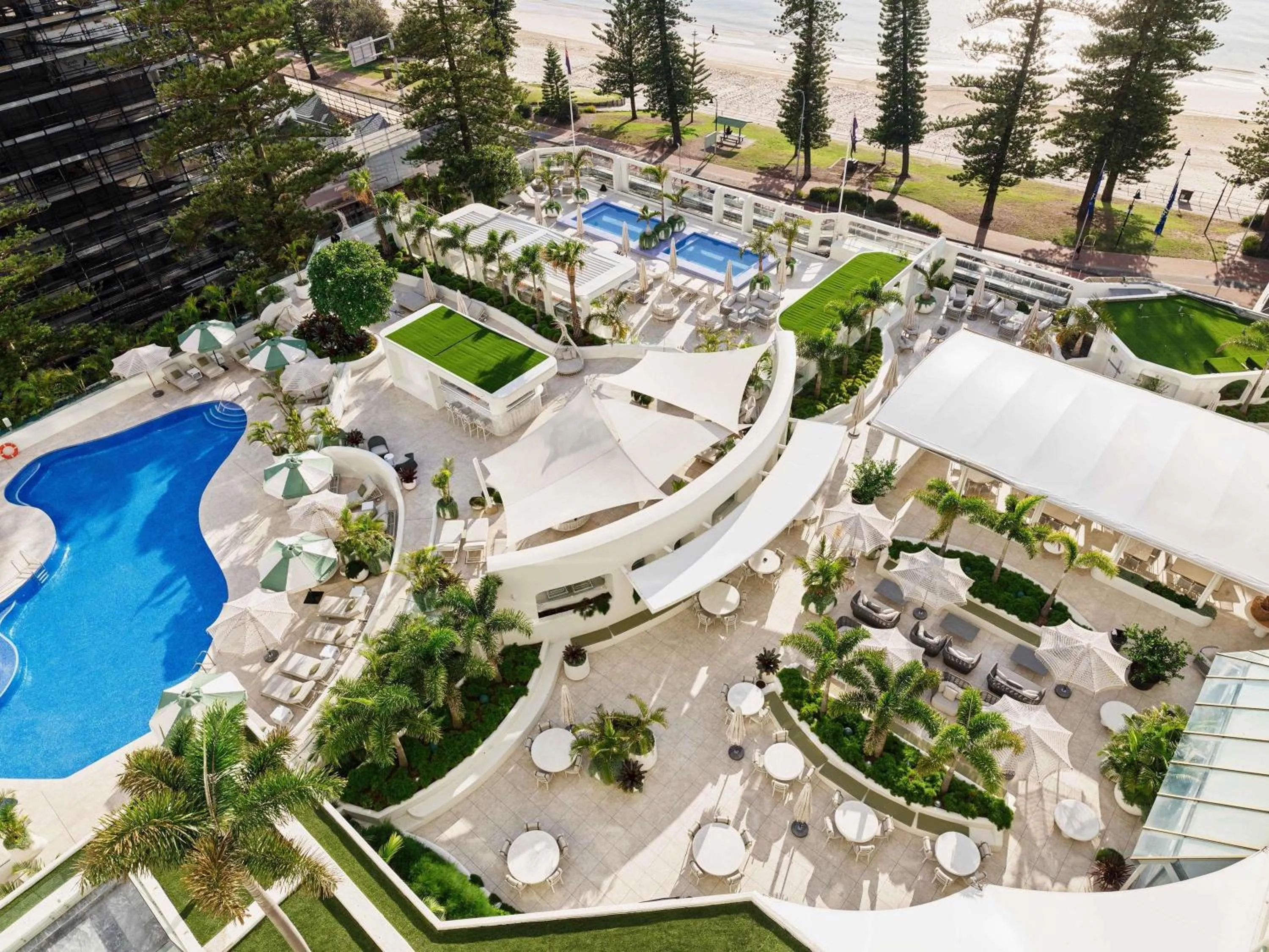 Pool view in The Brighton Hotel Sydney - Mgallery Collection