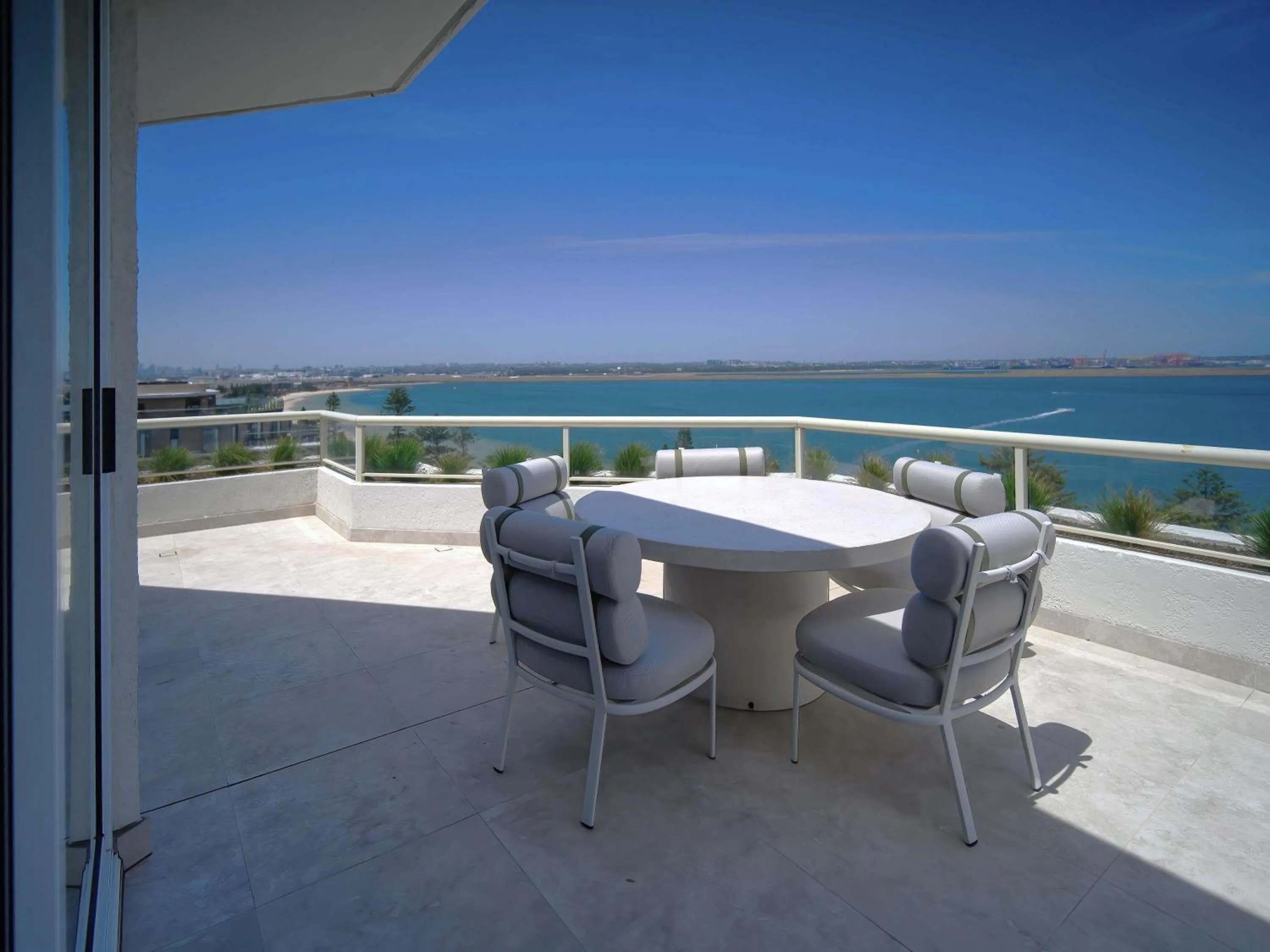 Bedroom in The Brighton Hotel Sydney - Mgallery Collection
