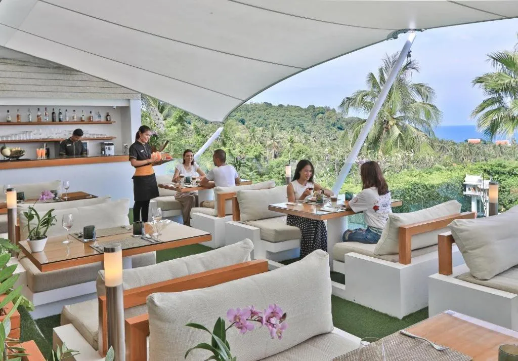 Restaurant/places to eat in Code Samui Hotel