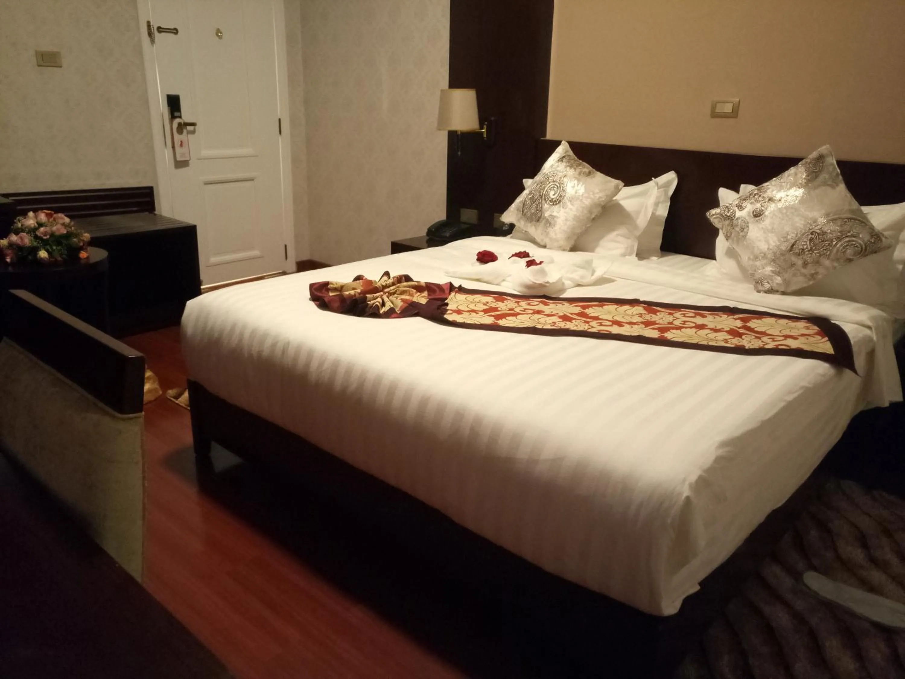 Bed in Sherar Addis Hotel