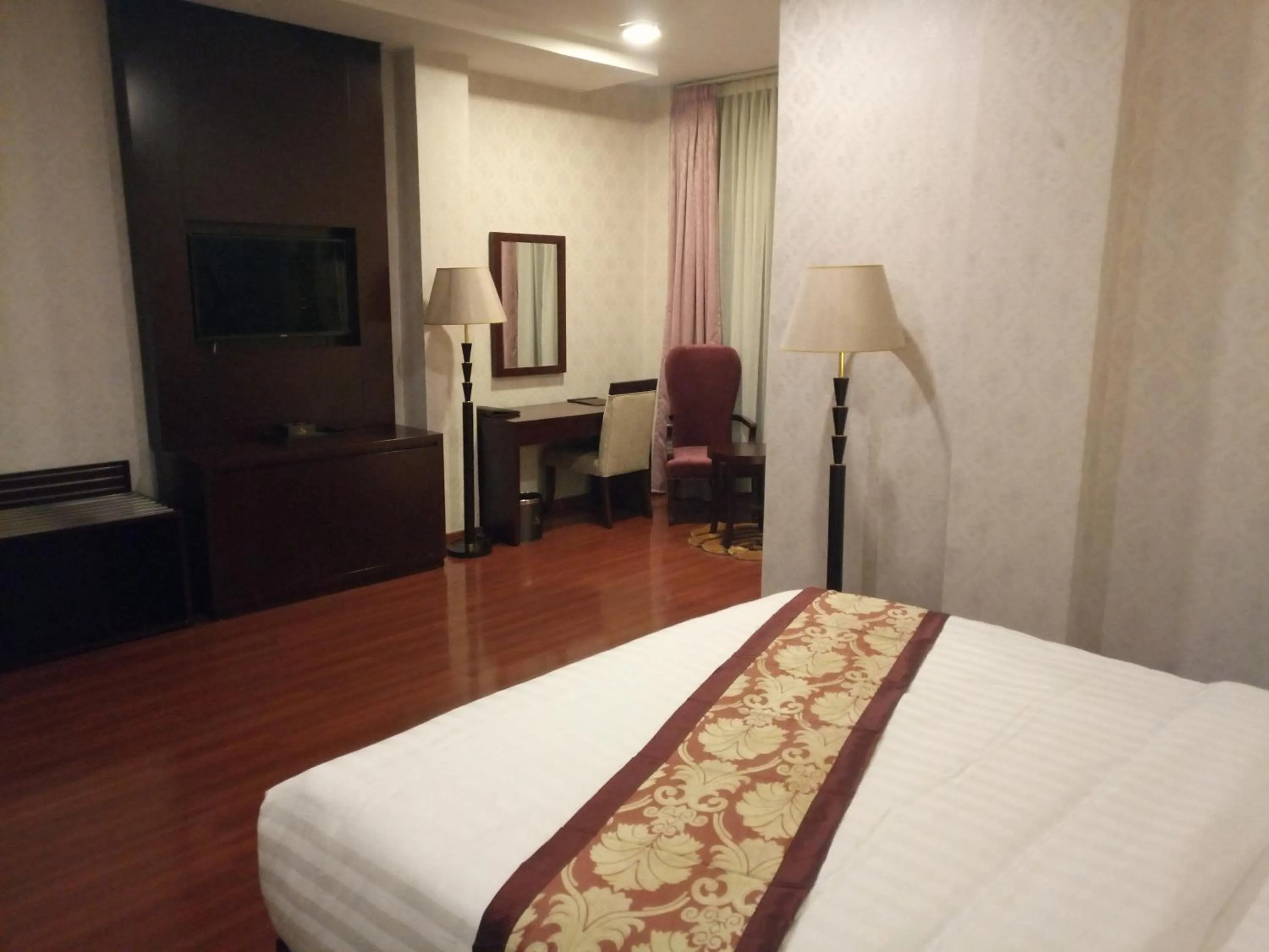 Bed in Sherar Addis Hotel