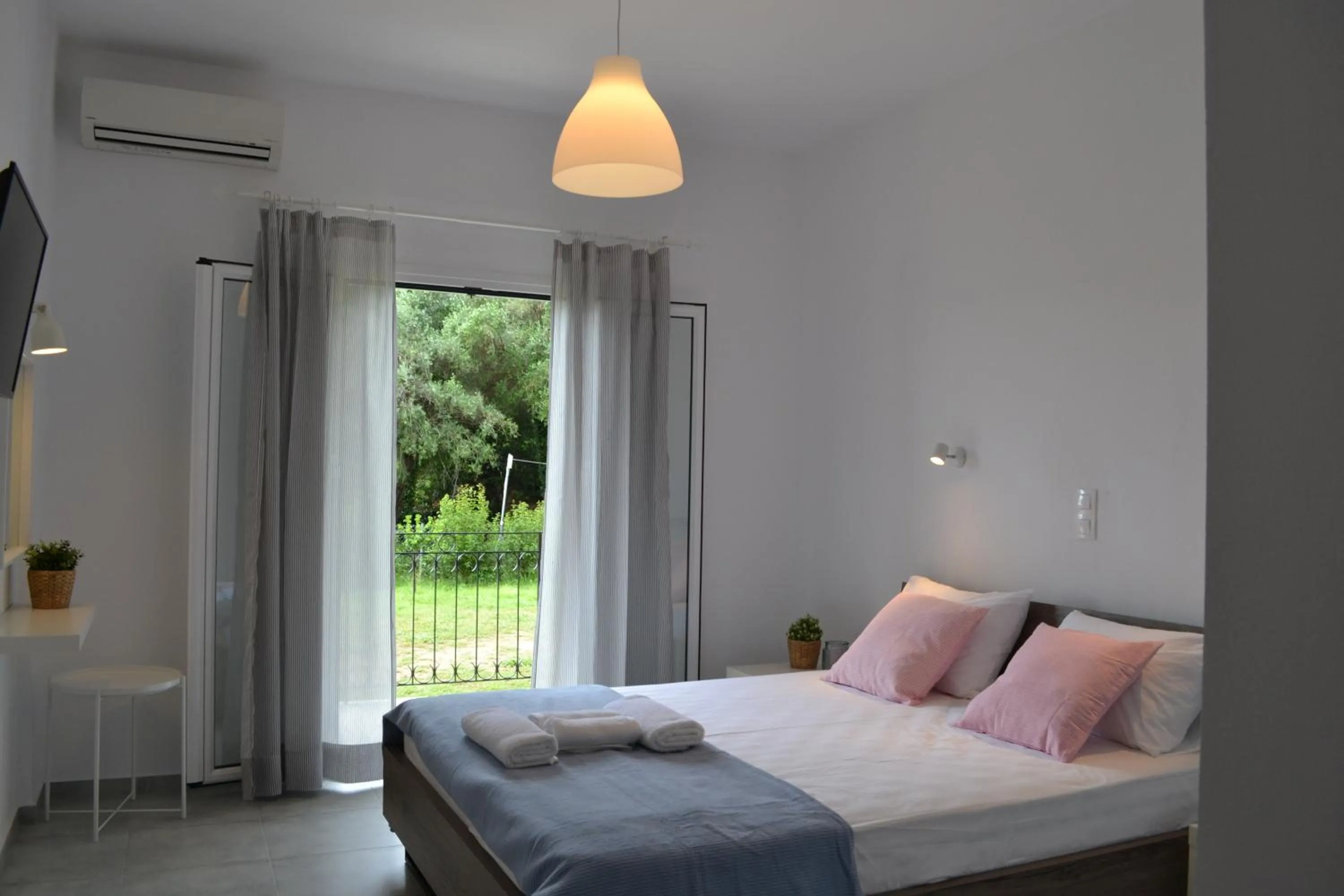 Bed in Iliana Studios