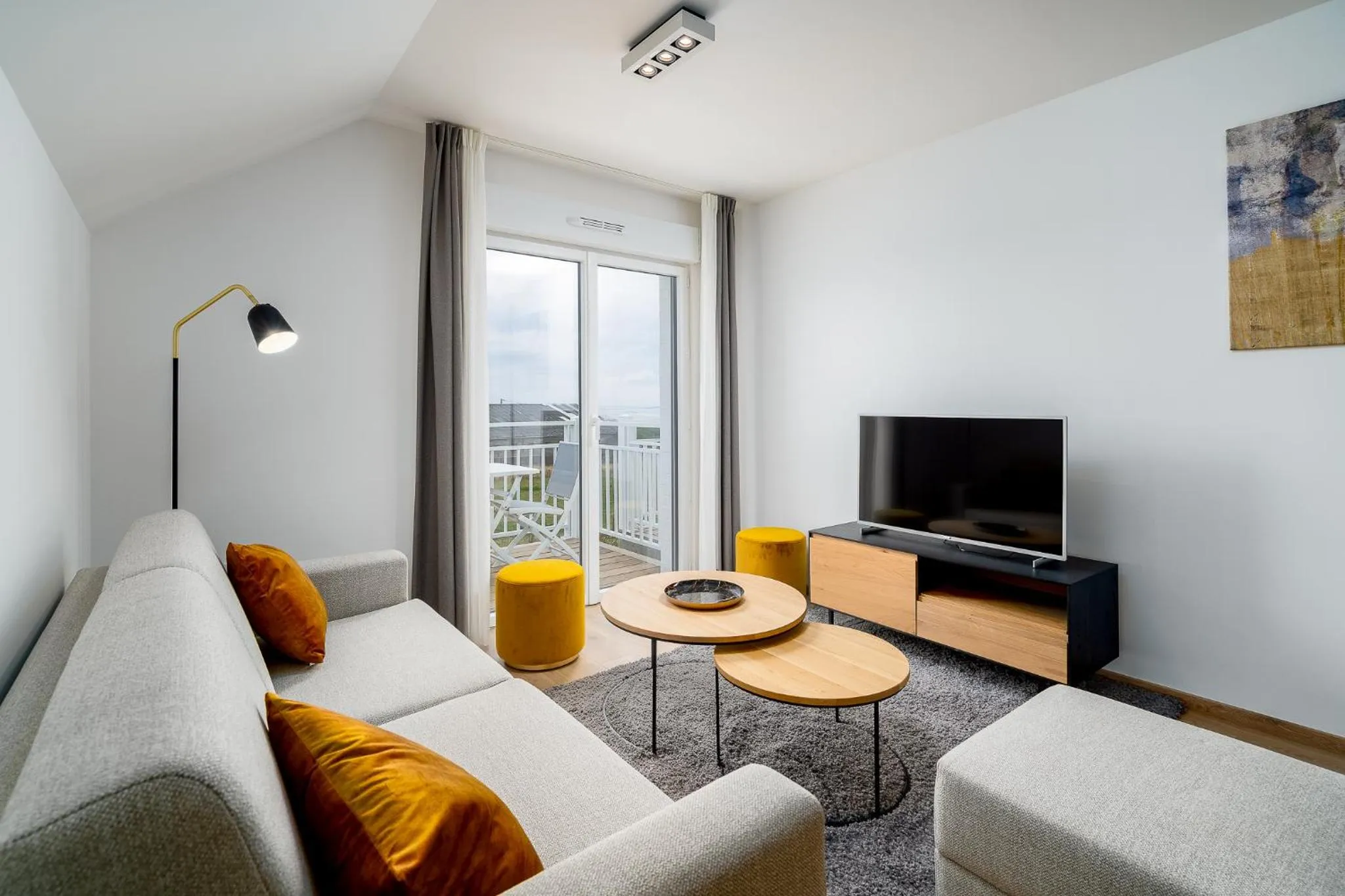 TV and multimedia in Evancy Equihen-Plage