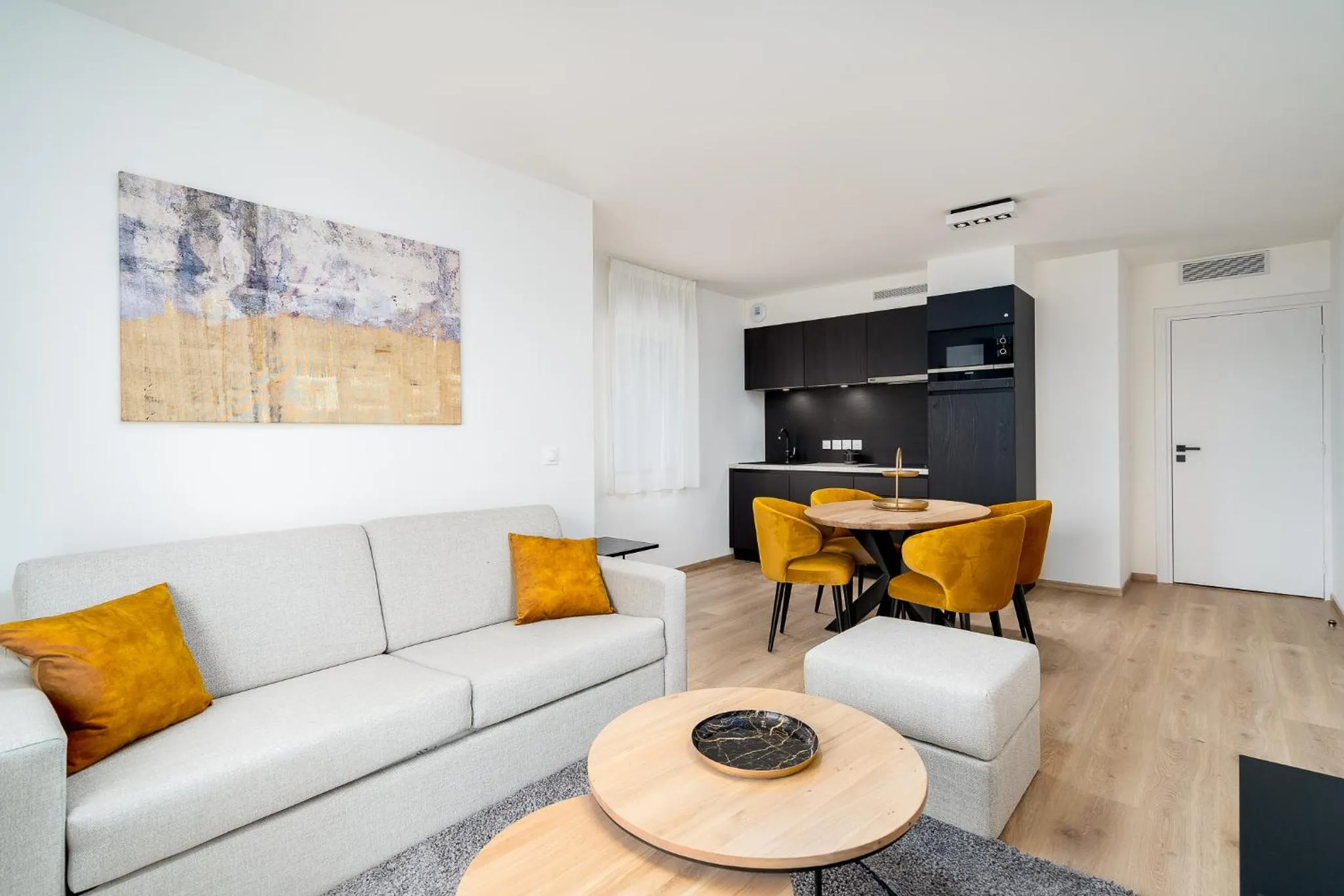 TV and multimedia in Evancy Equihen-Plage