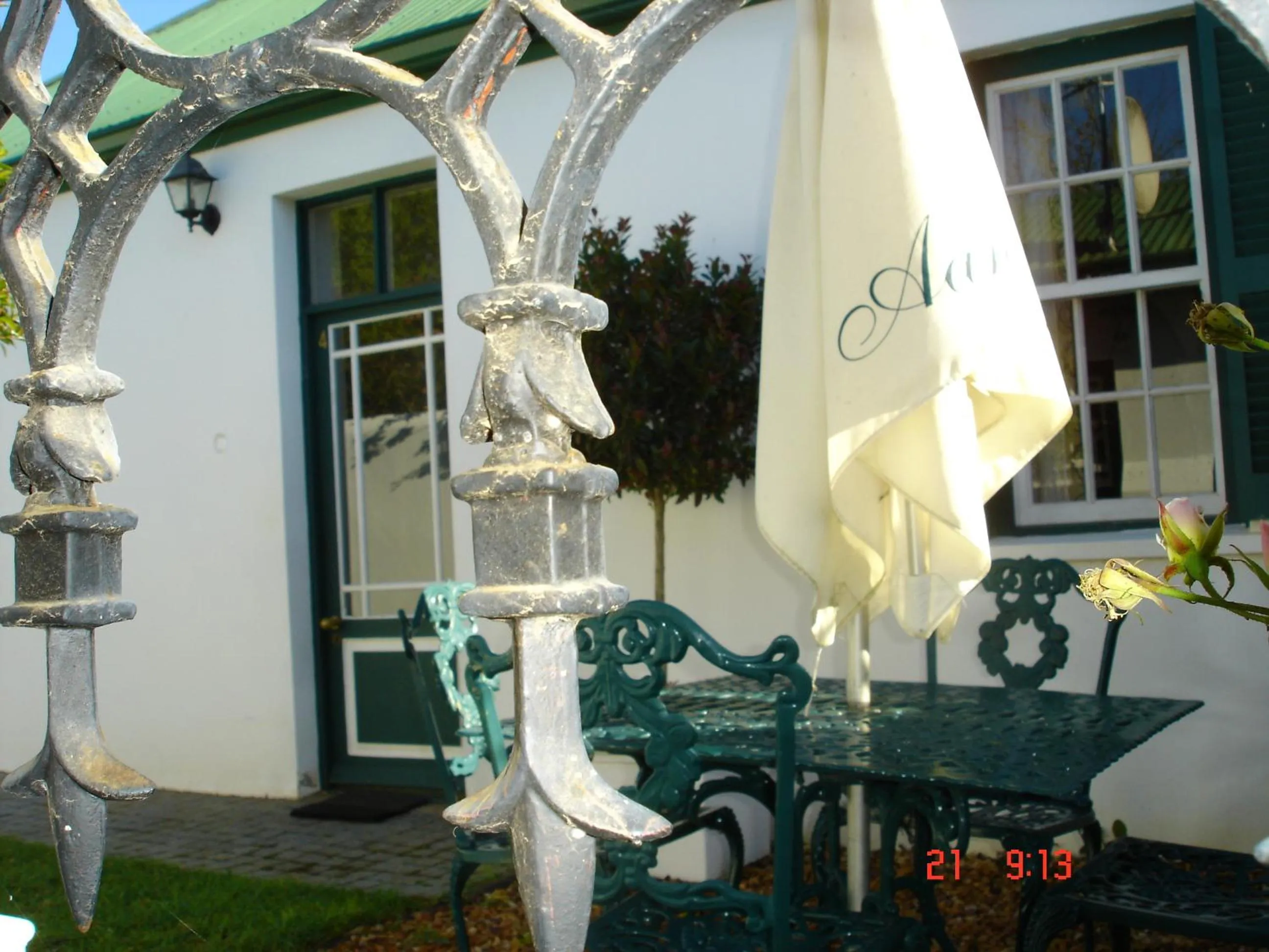 Patio in De Doornkraal Vinotel