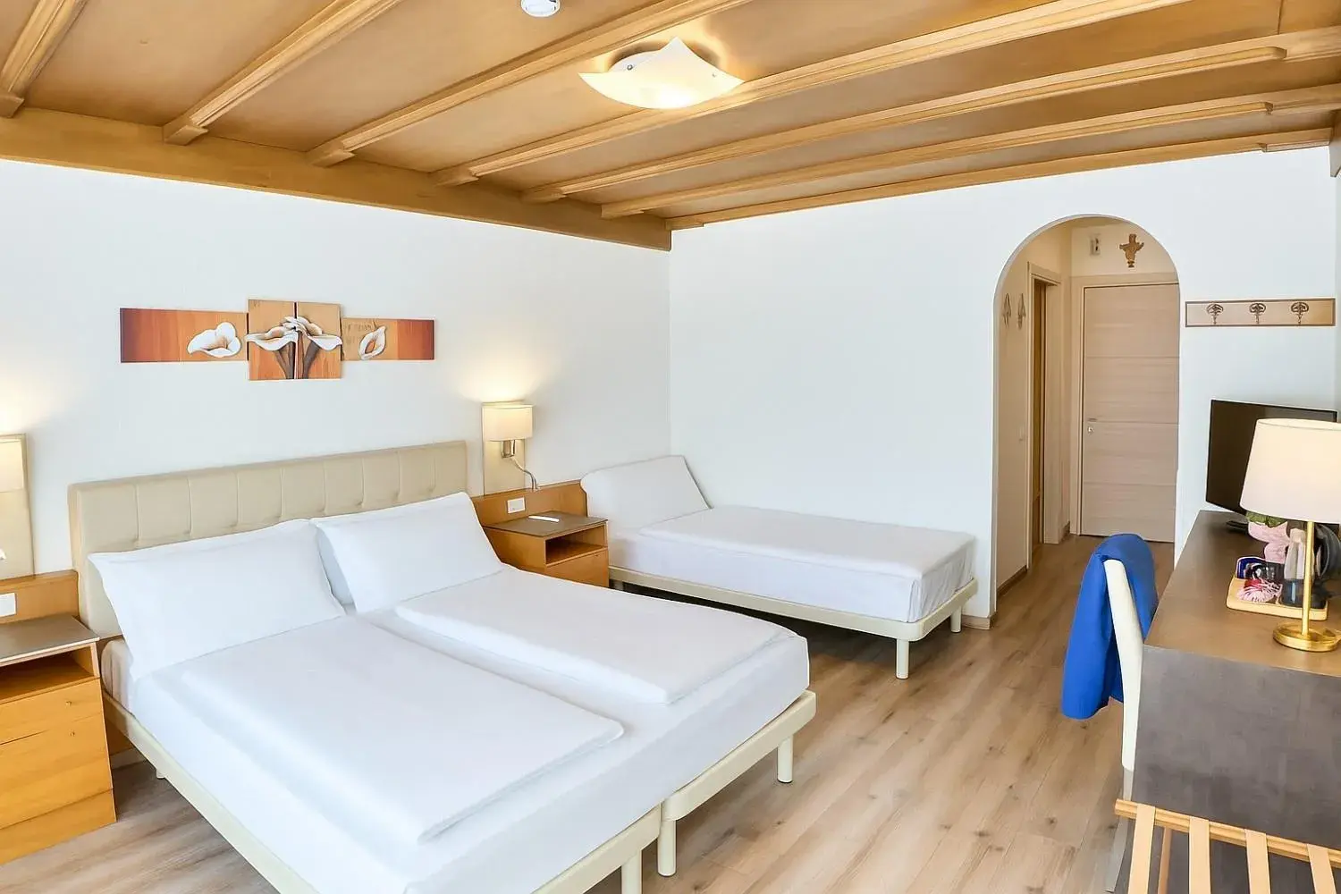 Triple Room in Hotel Trento Triple Room in Hotel Trento