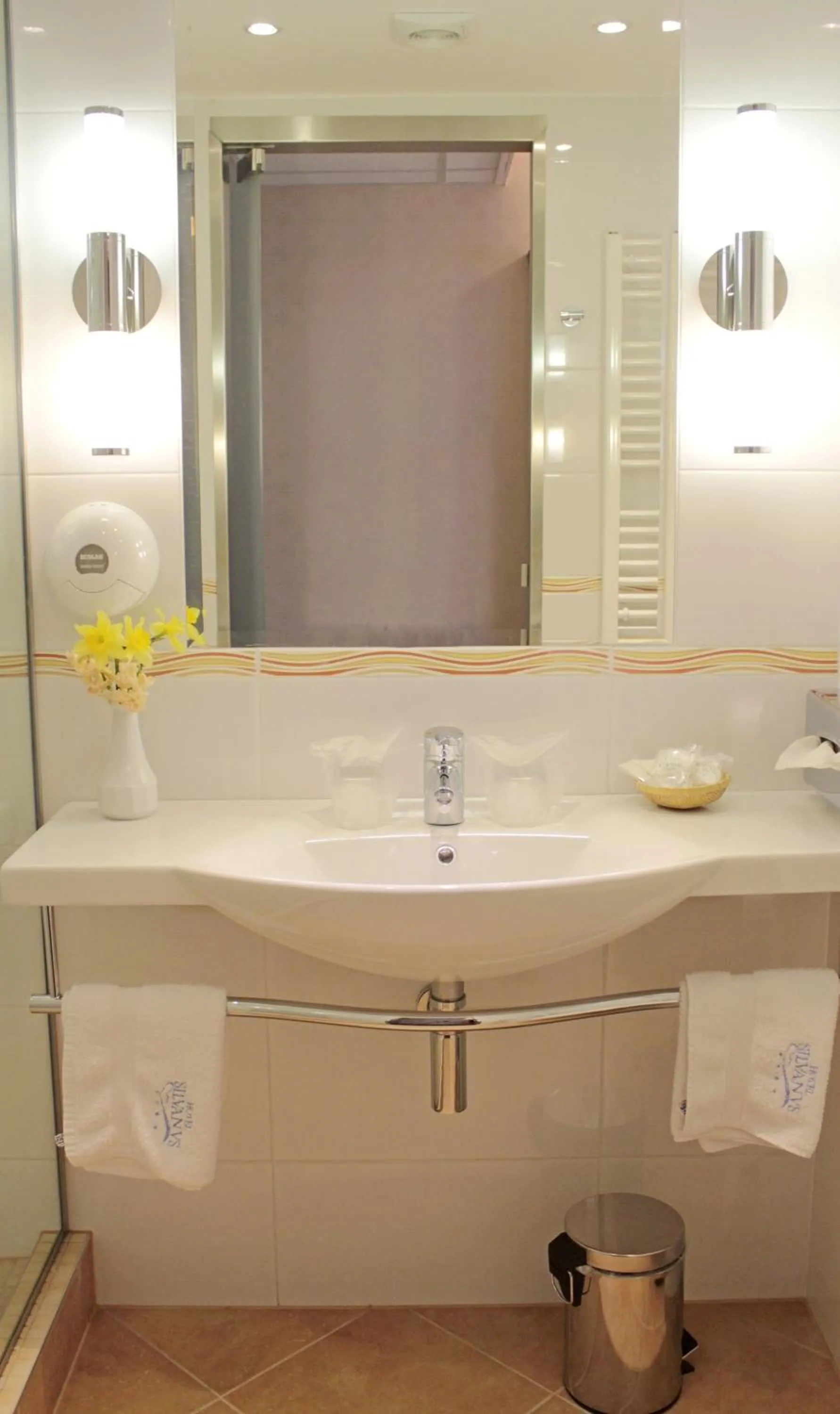 Bathroom in Silvanus Hotel