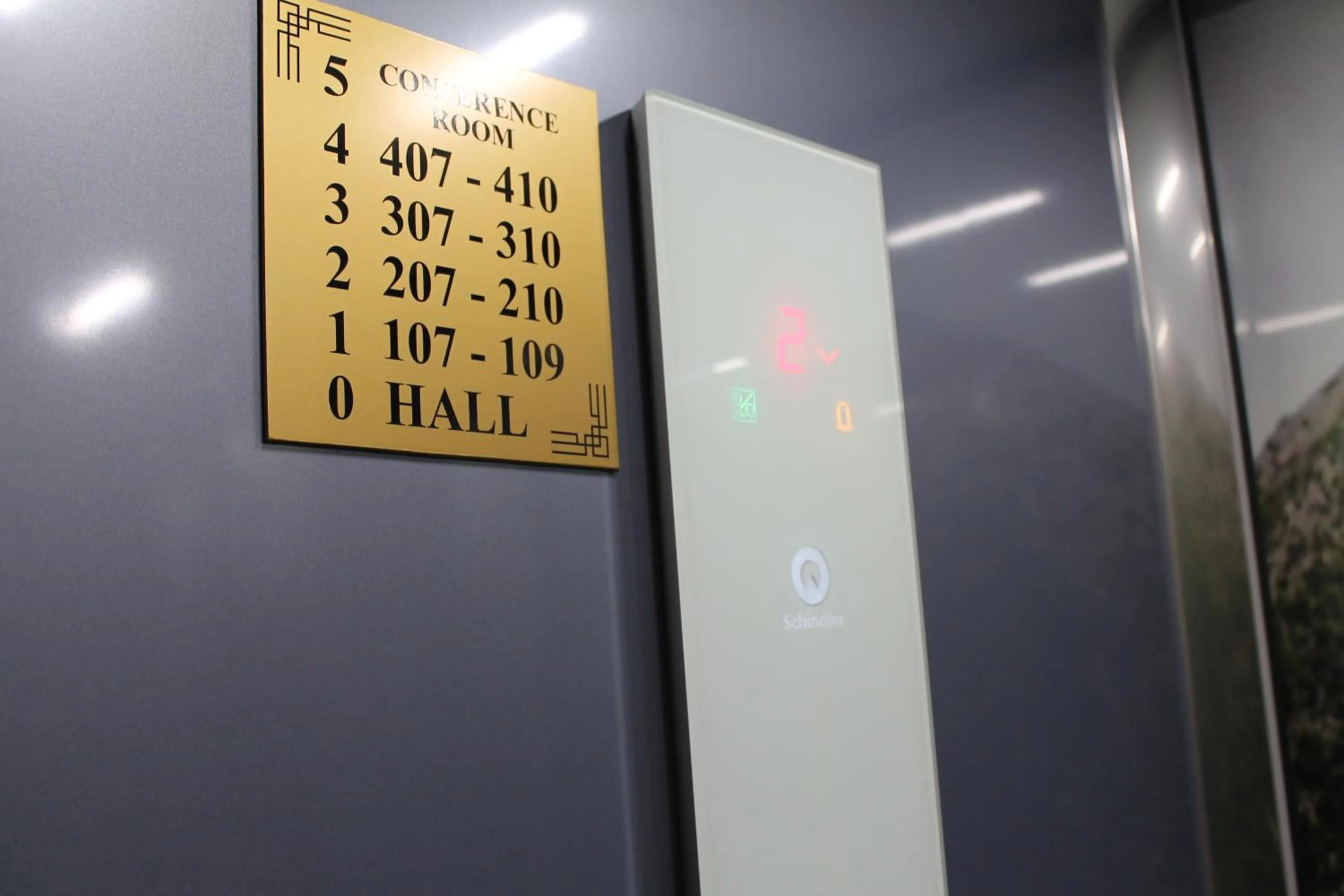 Lobby or reception in Capital Tirana Hotel Bruçi