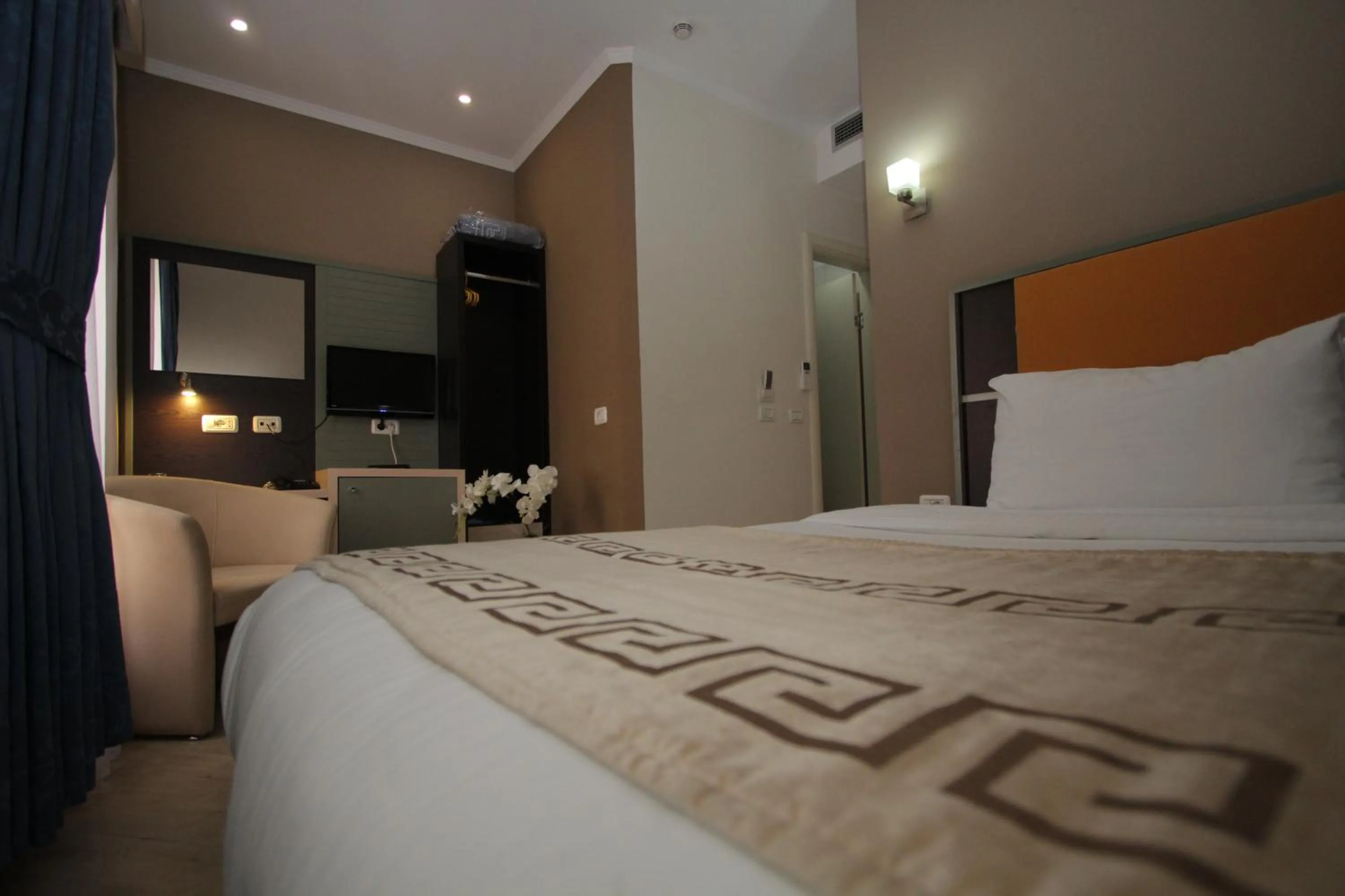 Other, Bed in Capital Tirana Hotel Bruçi