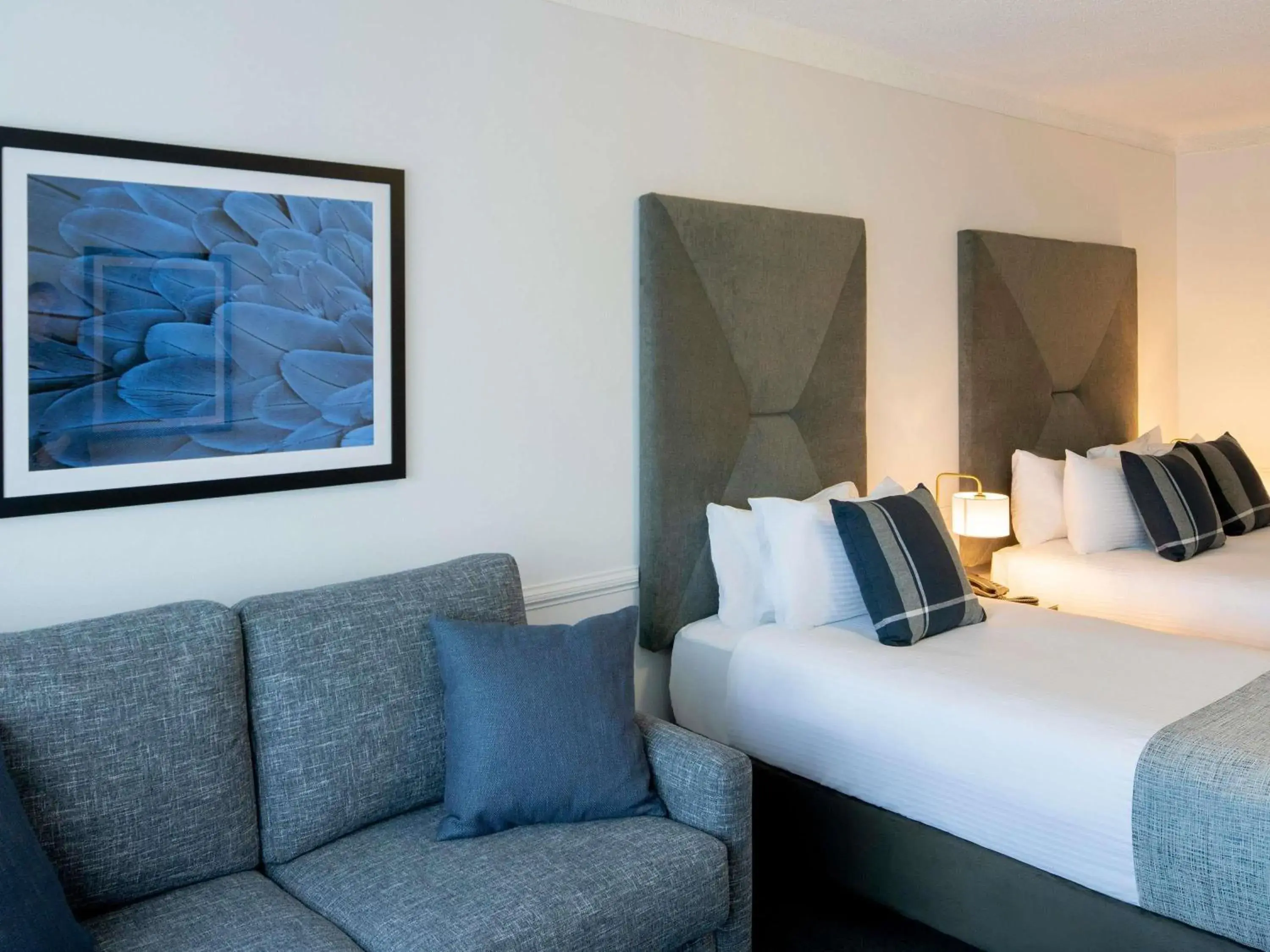 Premium Room with Queen and Single Bed in Peppers The Hills Lodge Premium Room with Queen and Single Bed in Peppers The Hills Lodge