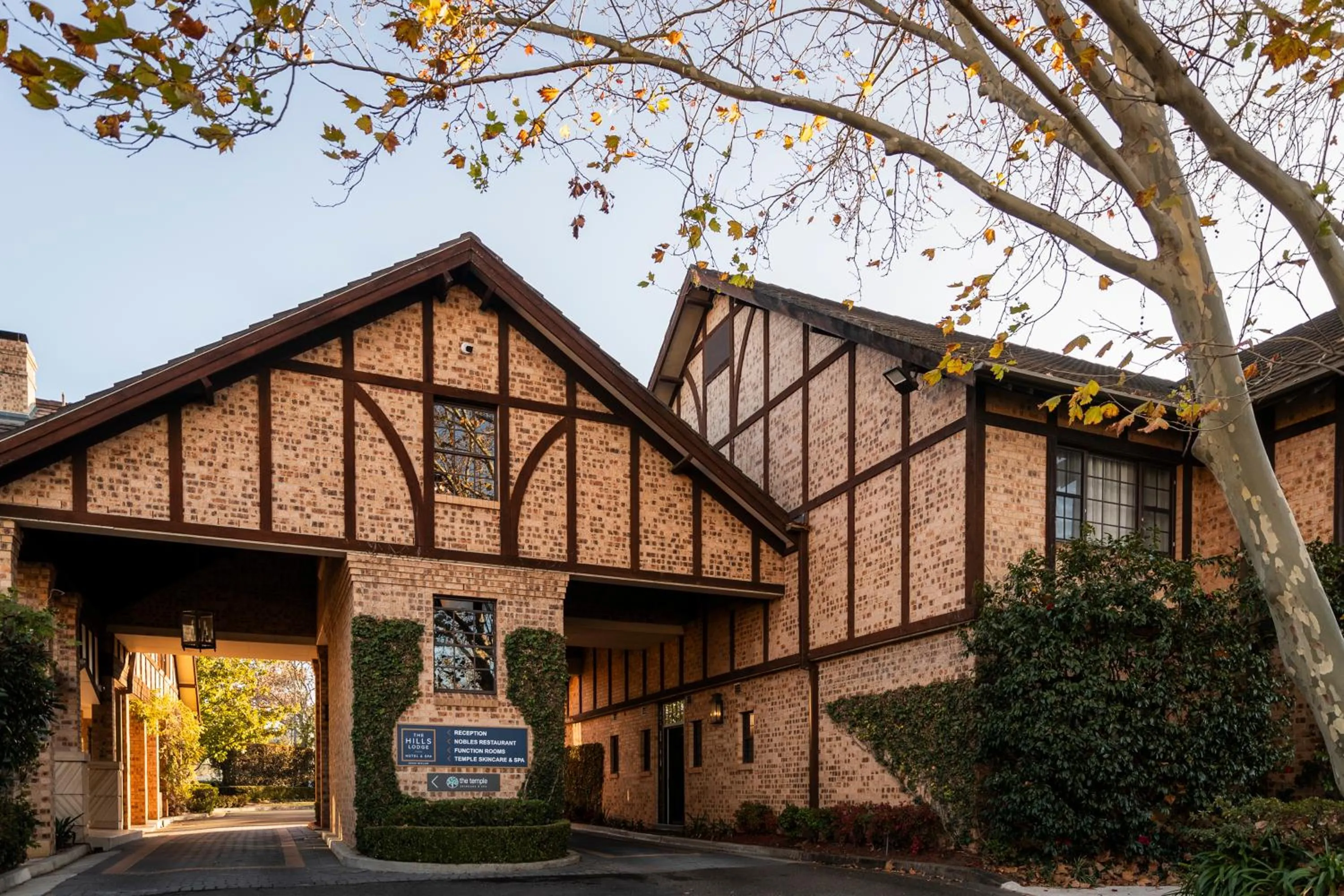 Property building in Peppers The Hills Lodge