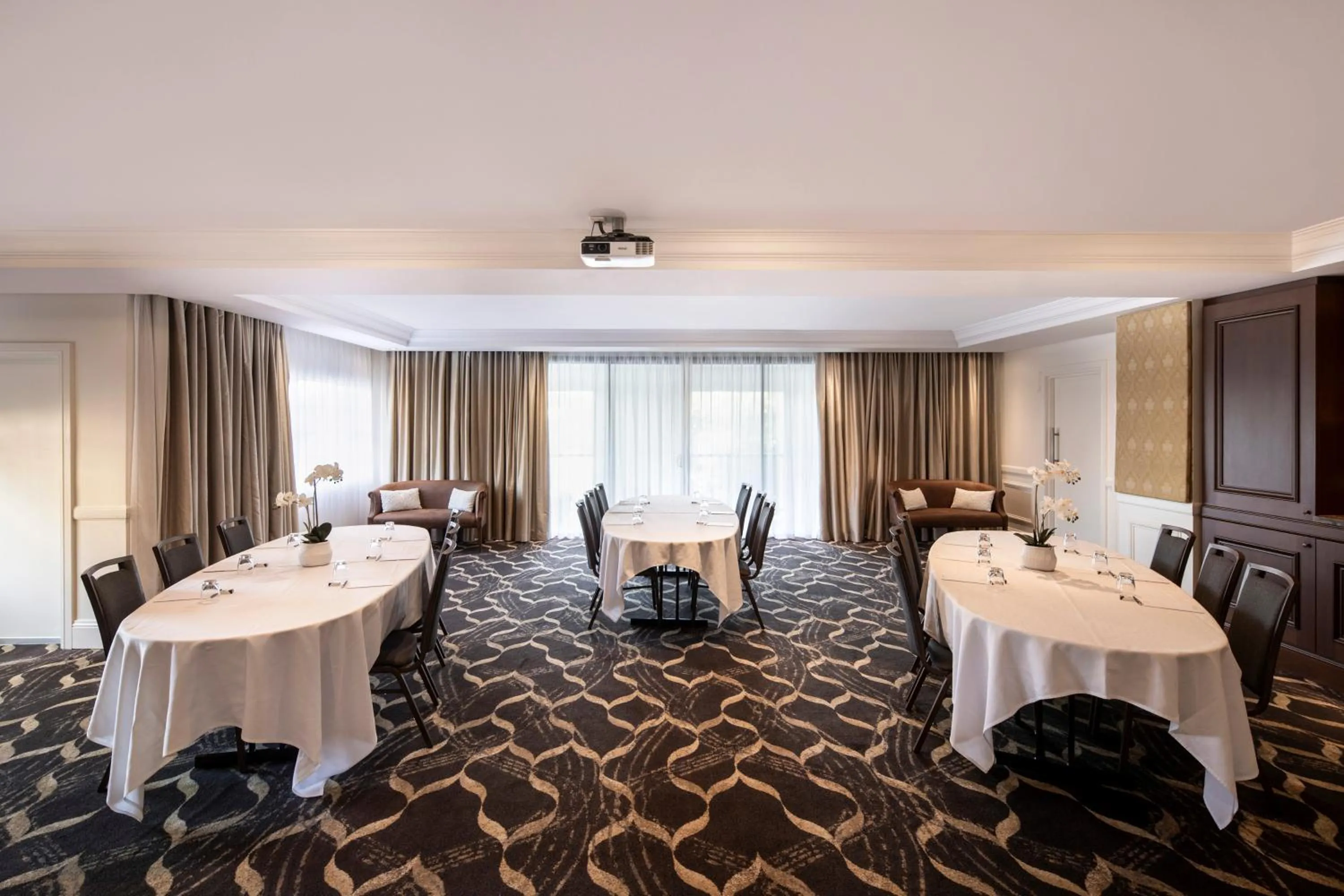 Meeting/conference room in Peppers The Hills Lodge