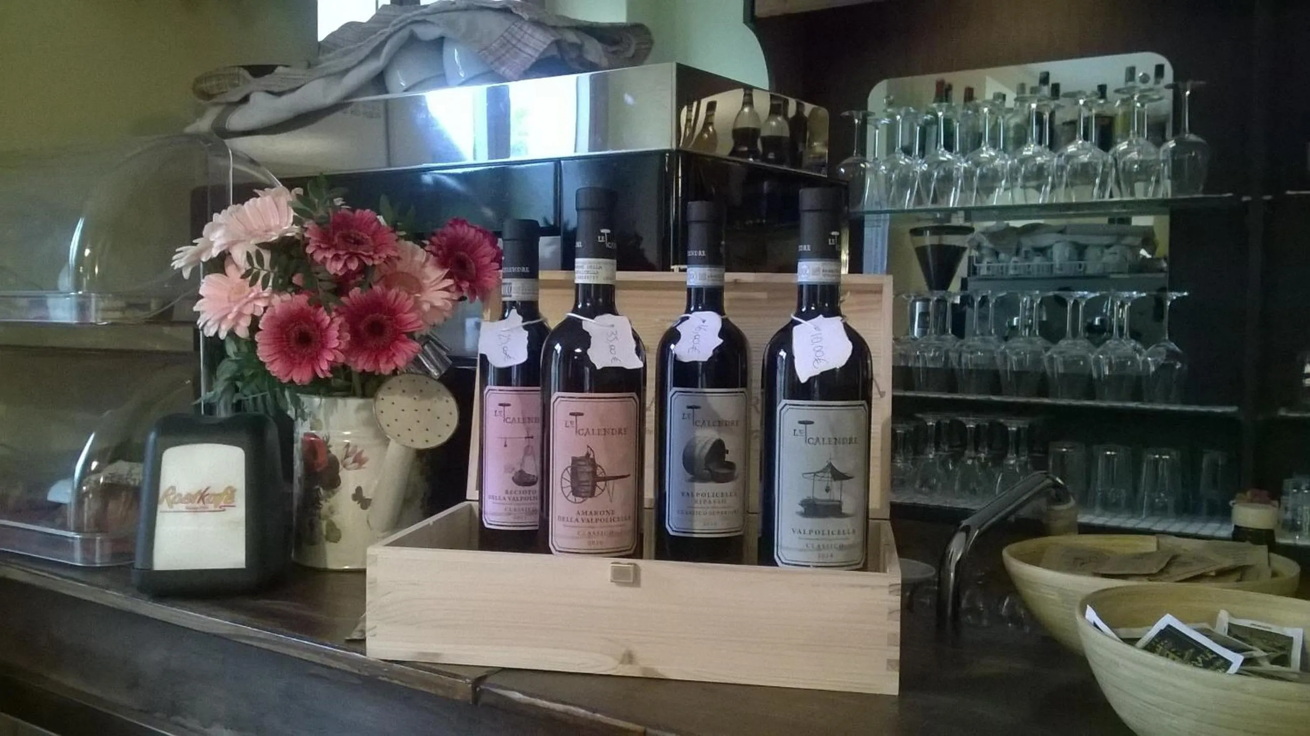 Alcoholic drinks in Locanda Genzianella