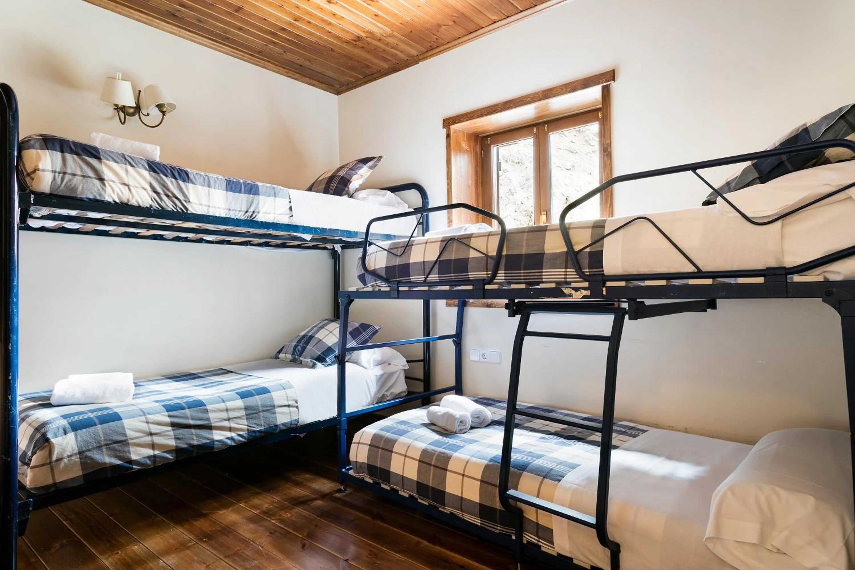 bunk bed, Bed in Baqueira Apartamentos Cota 1700 a pie de pistas