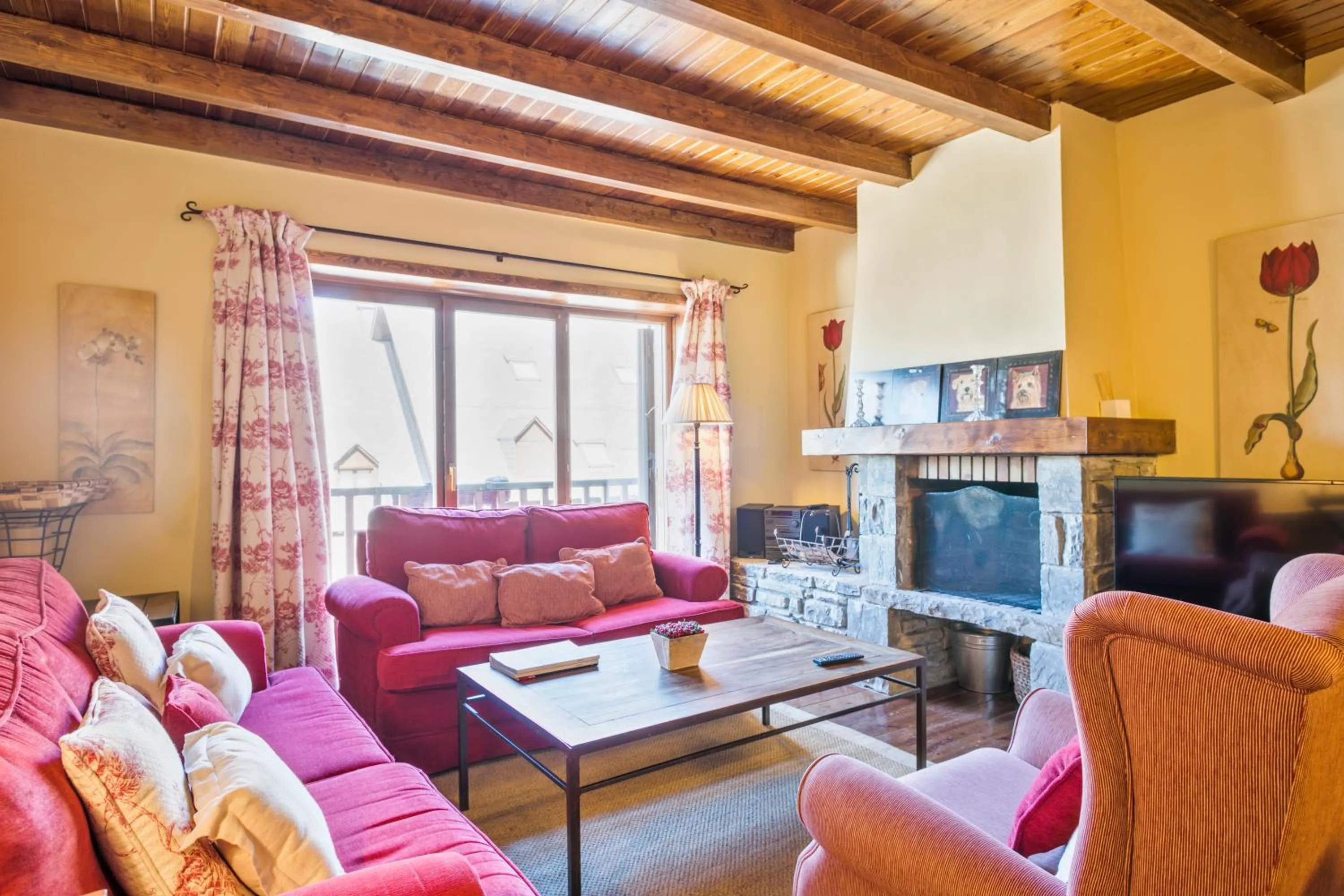 Living room in Baqueira Apartamentos Cota 1700 a pie de pistas