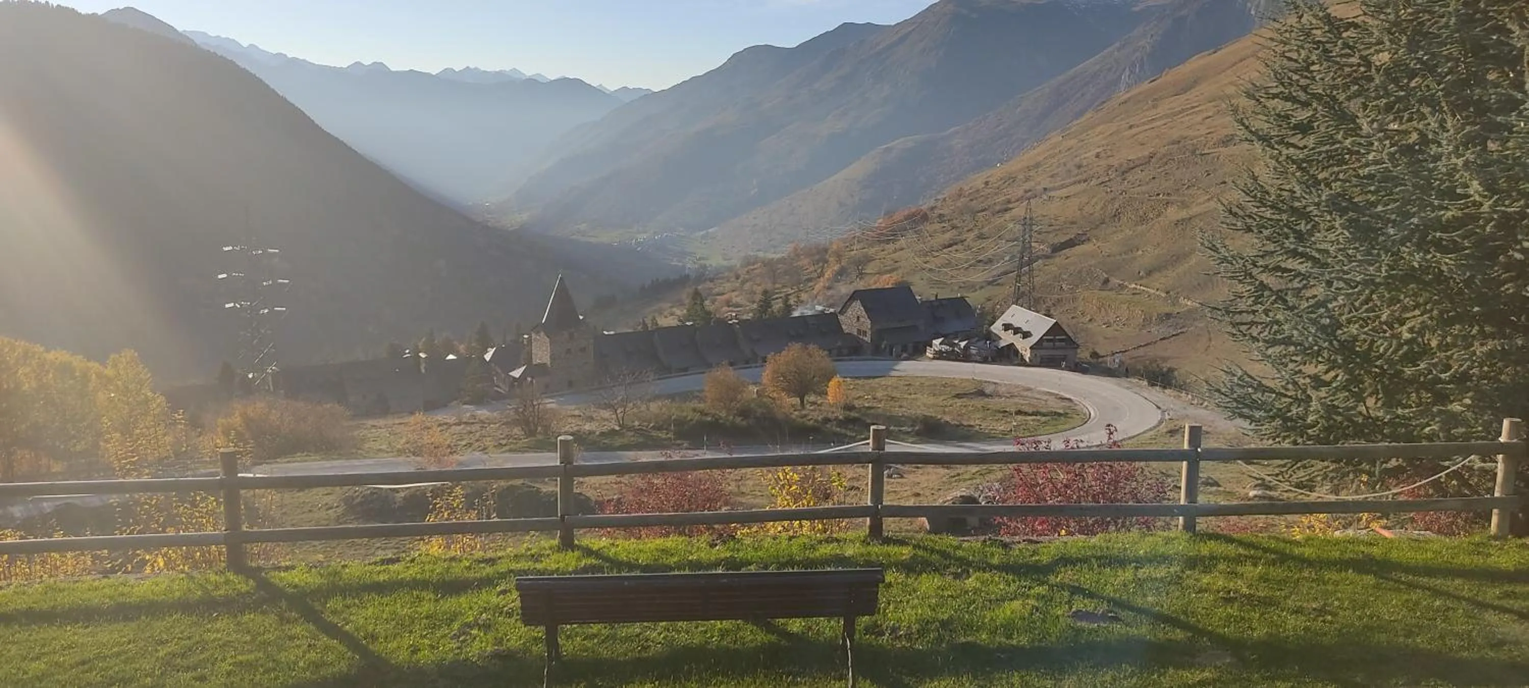 Property building in Baqueira Apartamentos Cota 1700 a pie de pistas