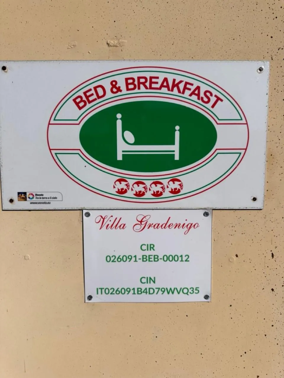 Facade/entrance in B&B Villa Gradenigo