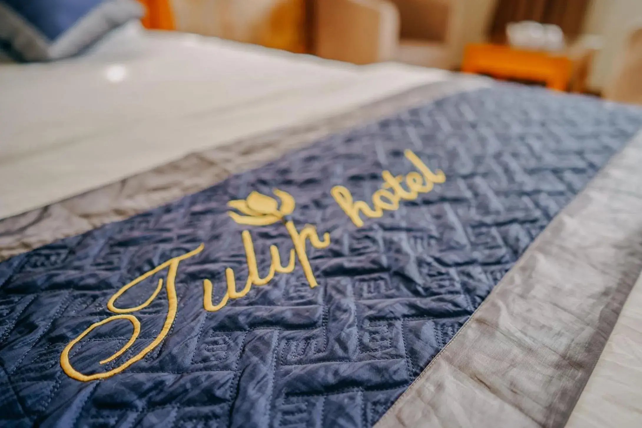 Property building, Bed in Tulip Hotel Property building, Bed in Tulip Hotel