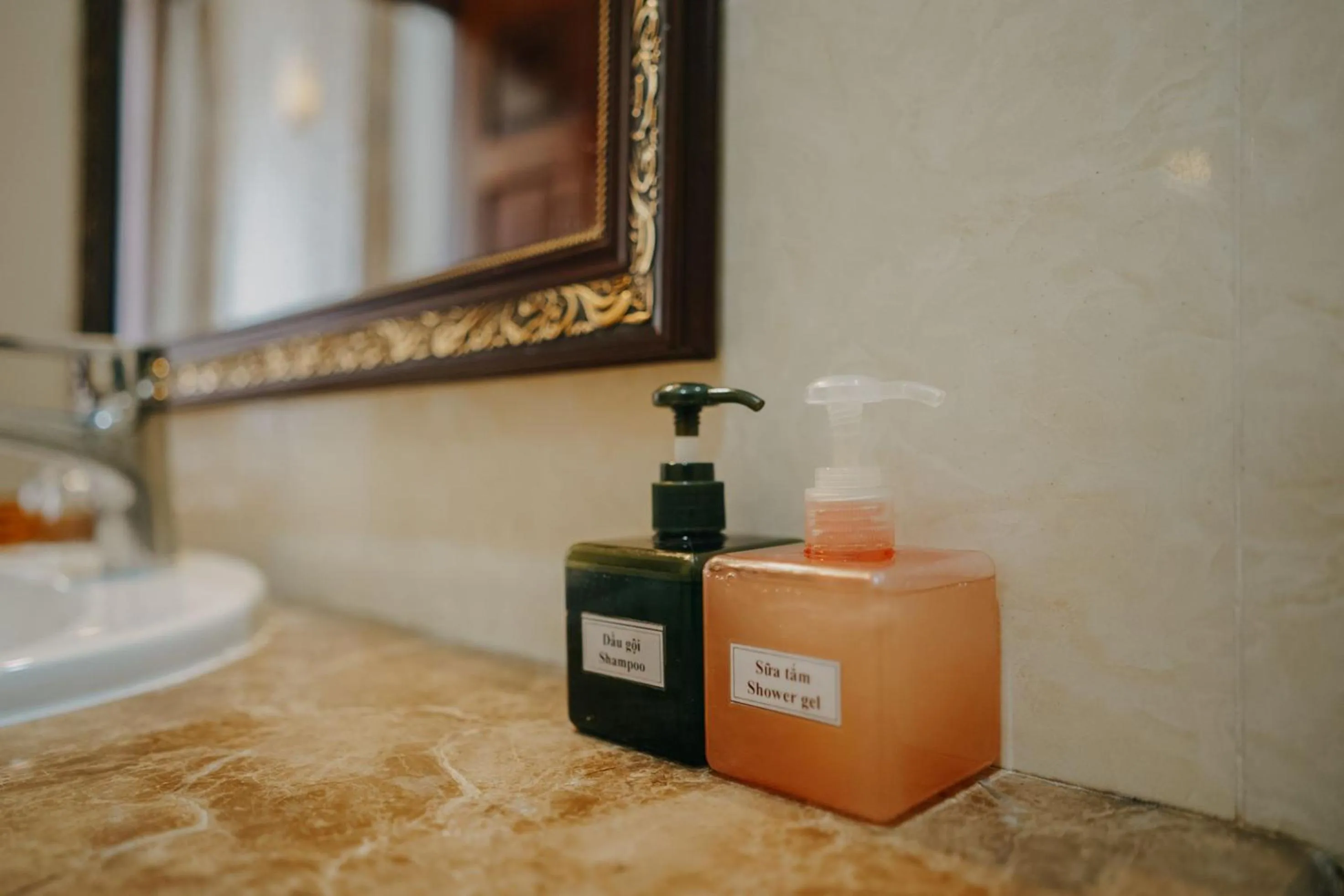 Bathroom in Tulip Hotel