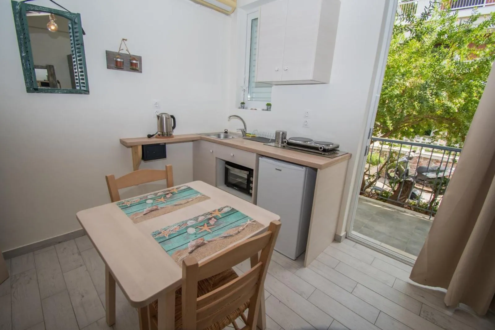 Kitchen or kitchenette in Alexandros