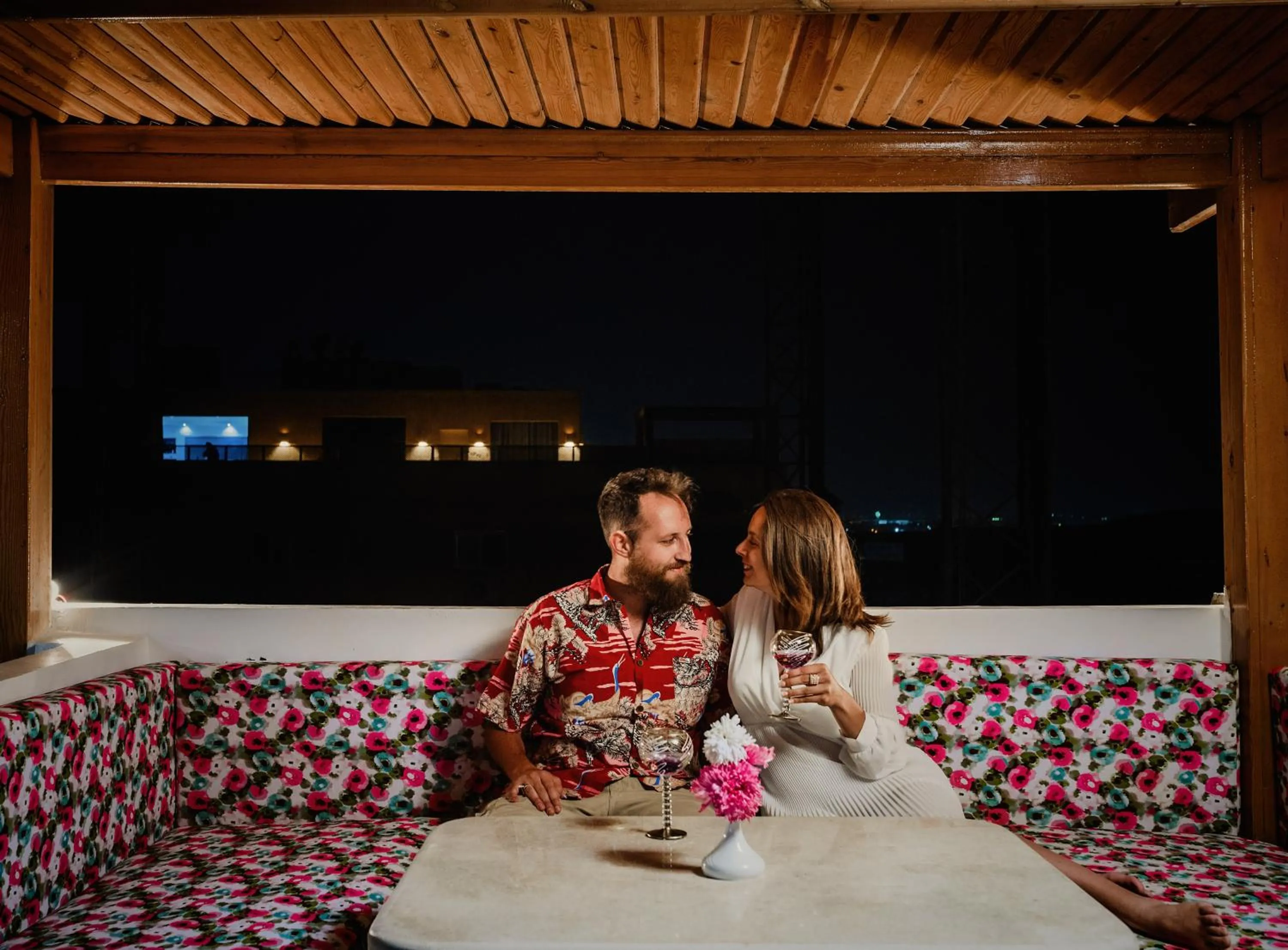 Restaurant/places to eat in Desert Moon