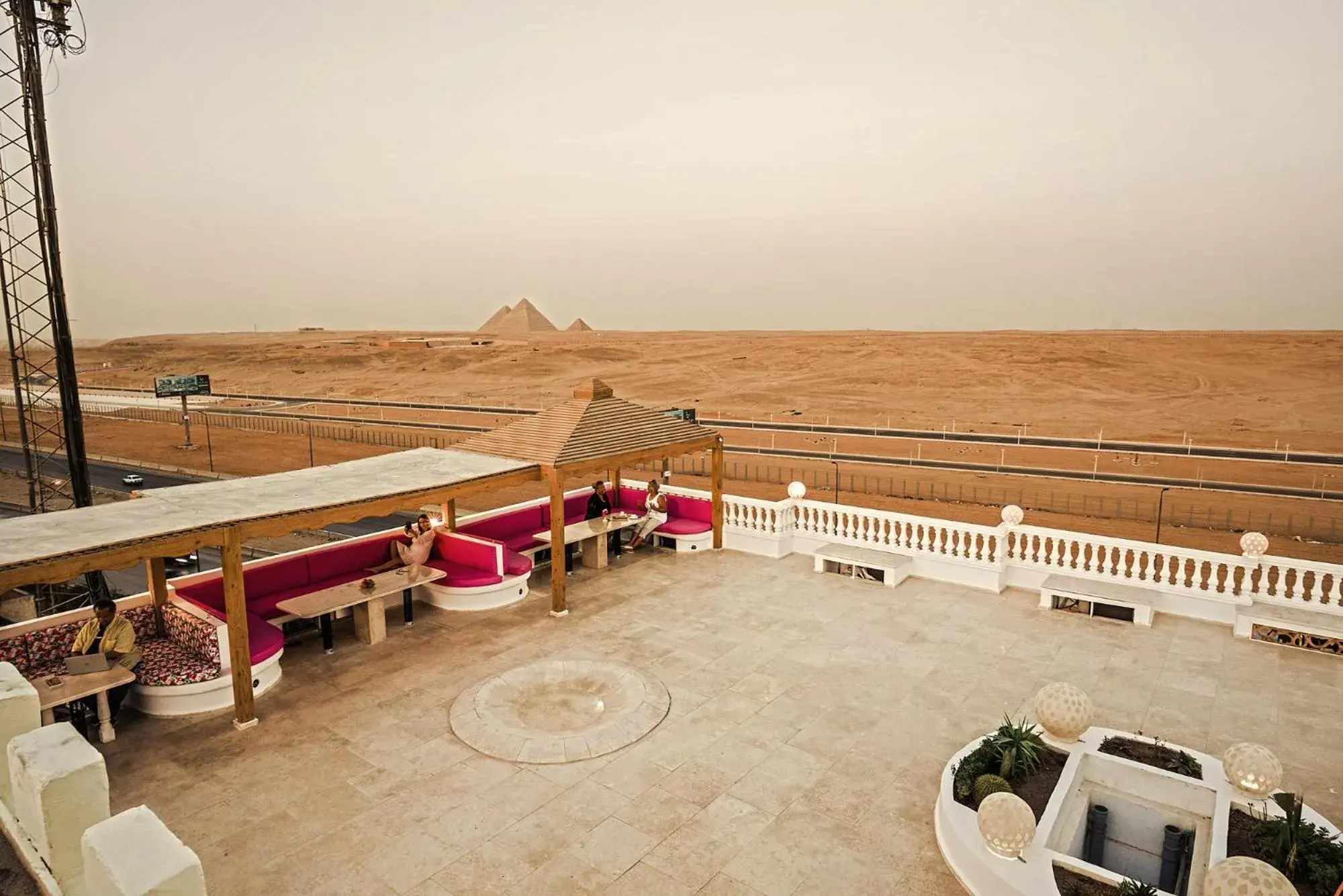 Restaurant/places to eat in Desert Moon Restaurant/places to eat in Desert Moon