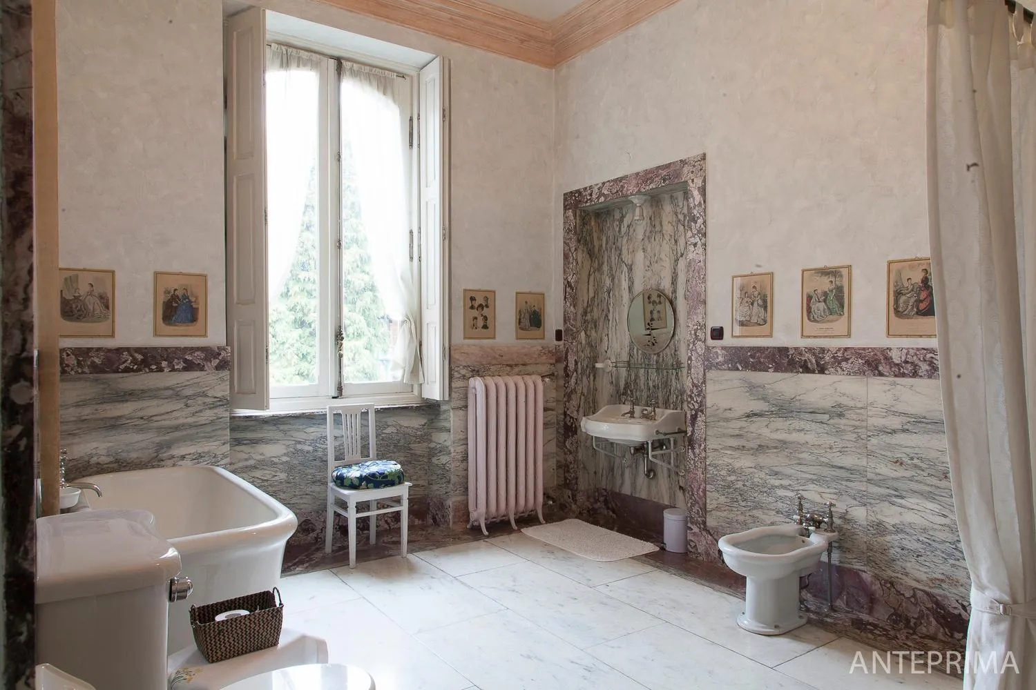 Bathroom in B&B Villa Cernigliaro Dimora Storica