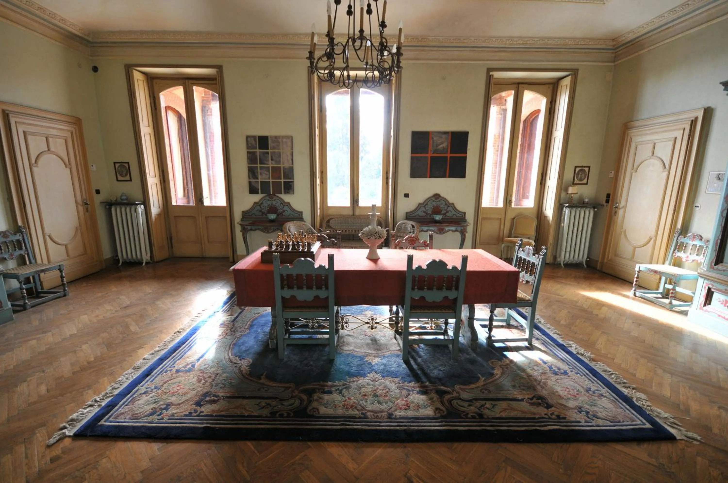 Communal lounge/ TV room in B&B Villa Cernigliaro Dimora Storica