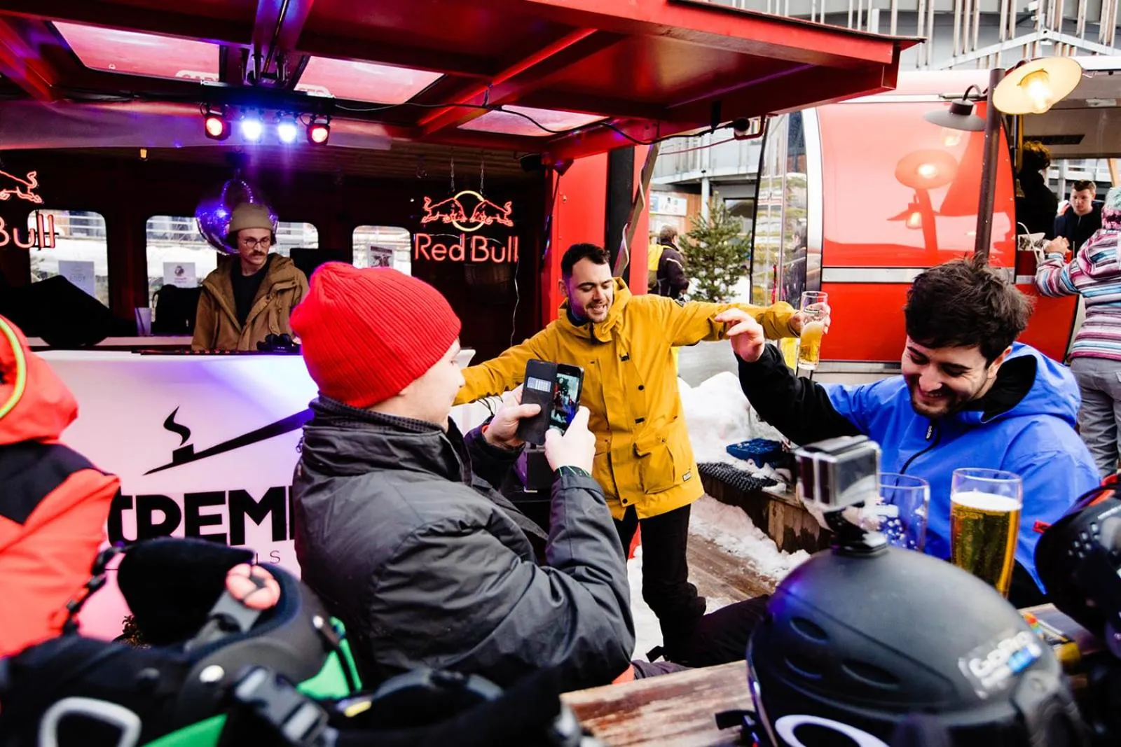 Evening entertainment in Hotel Le Tremplin