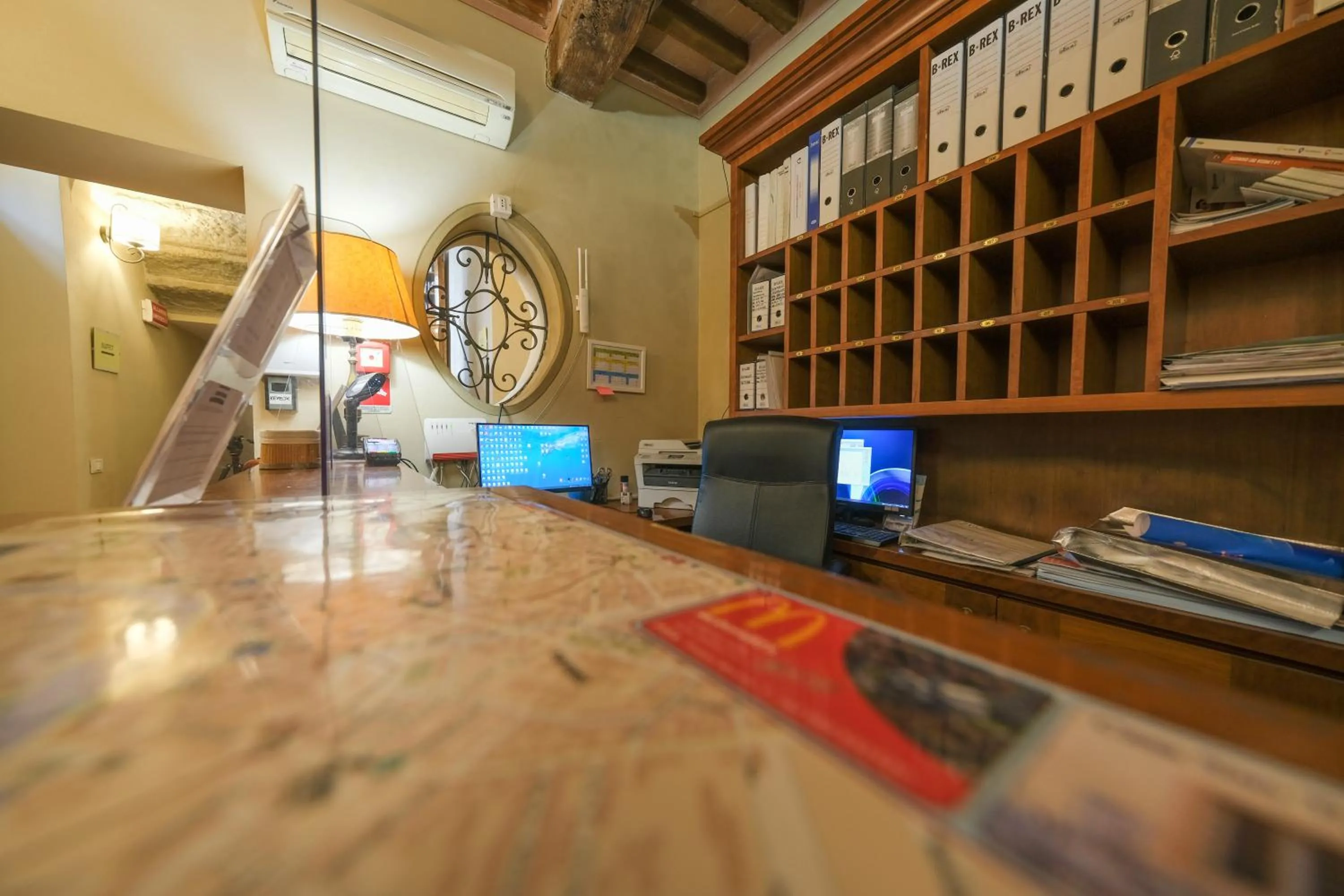 Lobby or reception in San Tommaso