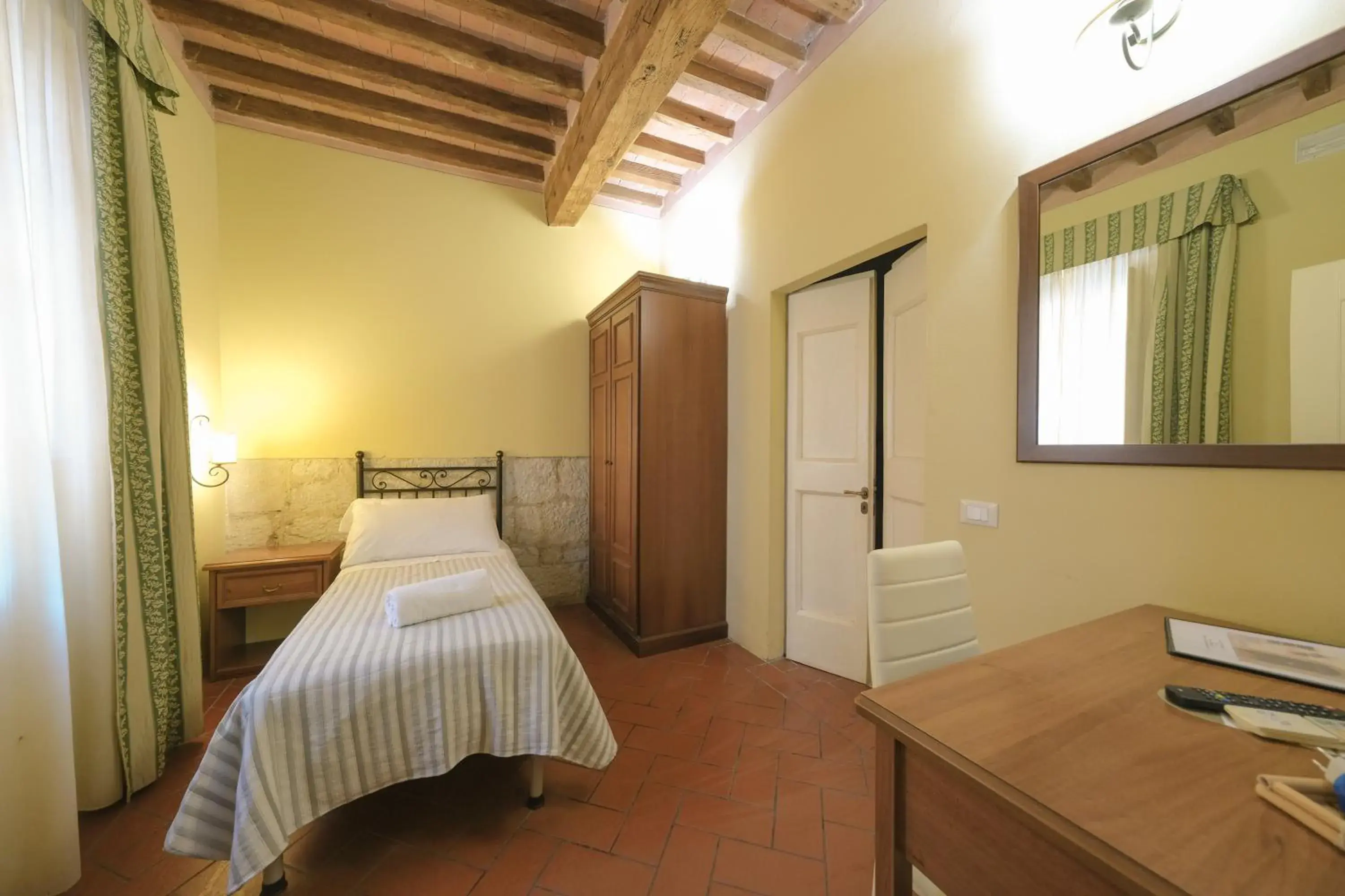 Bedroom, Bed in San Tommaso Bedroom, Bed in San Tommaso