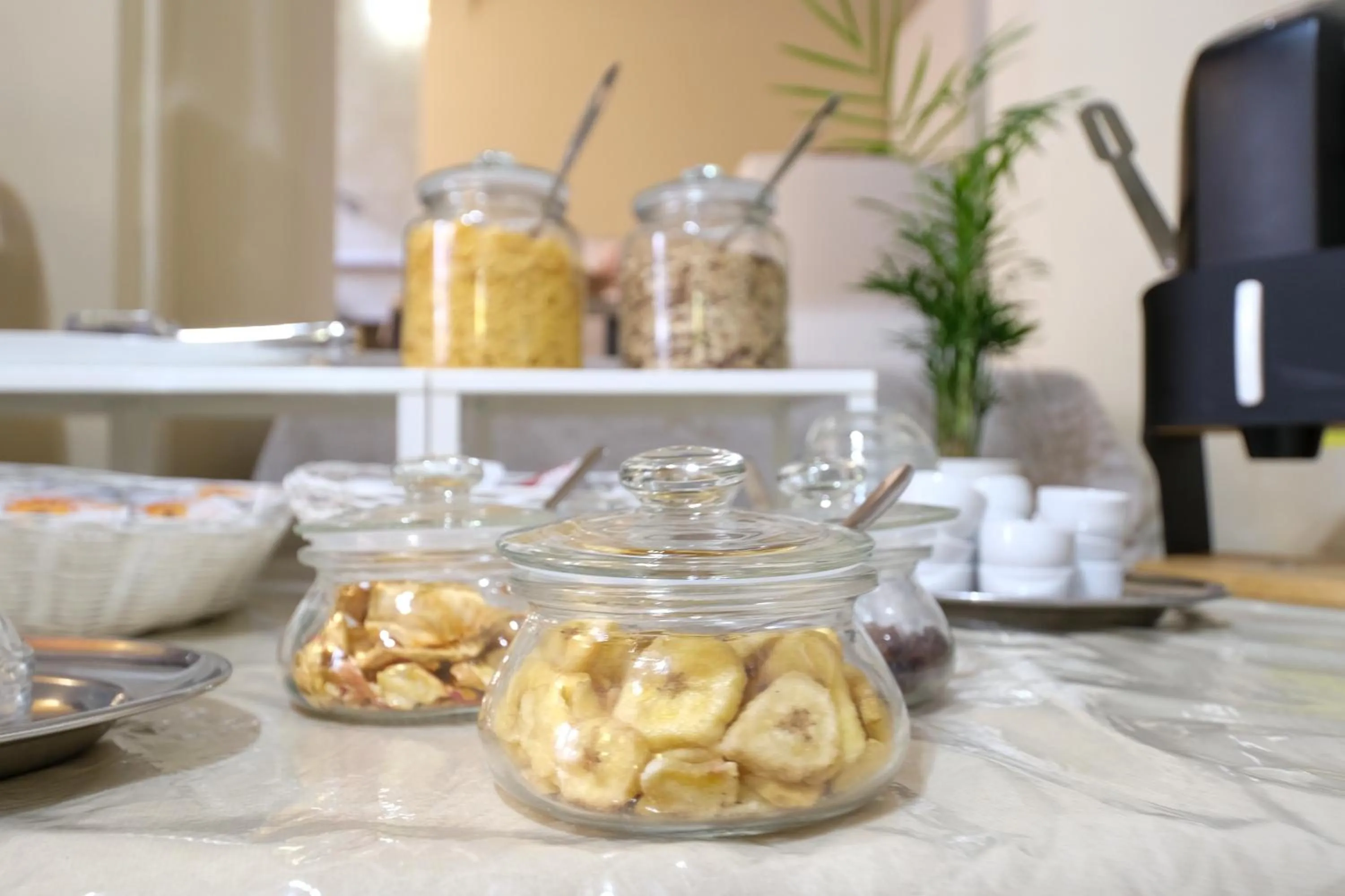 Buffet breakfast in San Tommaso